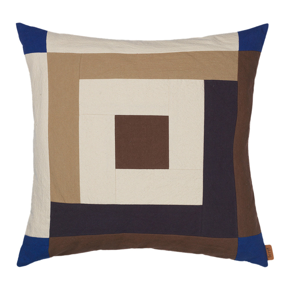 Ferm Living Border Patchwork Sierkussen - Carob Brown/Bright Blue
