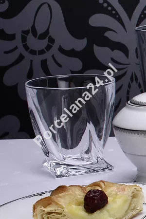 Kpl. szklanek do whisky 0,34 L (6szt)   karafka 0,85L (1szt) Bohemia - QUADRO 4SB.QU.633620