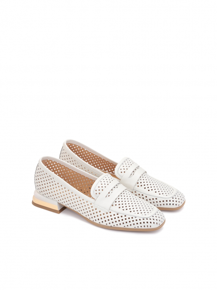 Ladies' lightweight openwork low-heeled shoes
