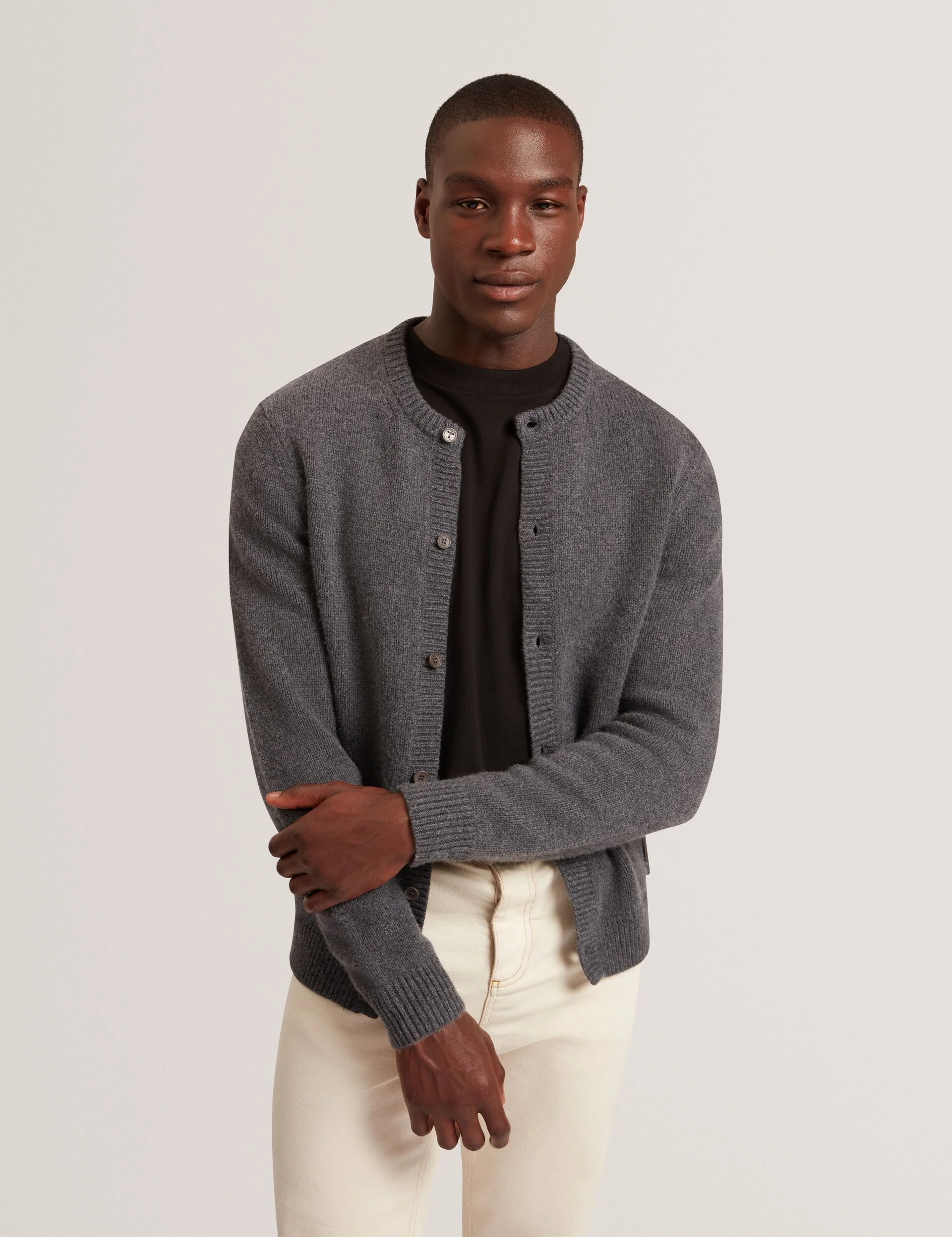 HELION | CHARCOAL