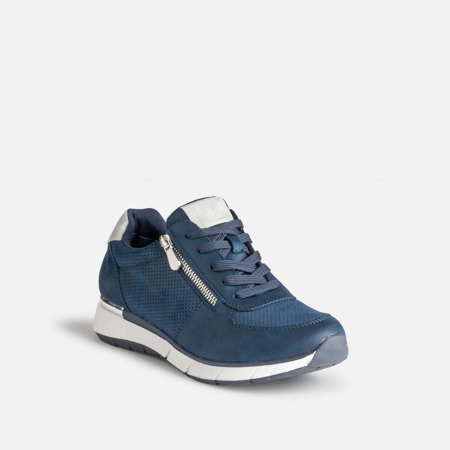 Tennis bleu marine perforée