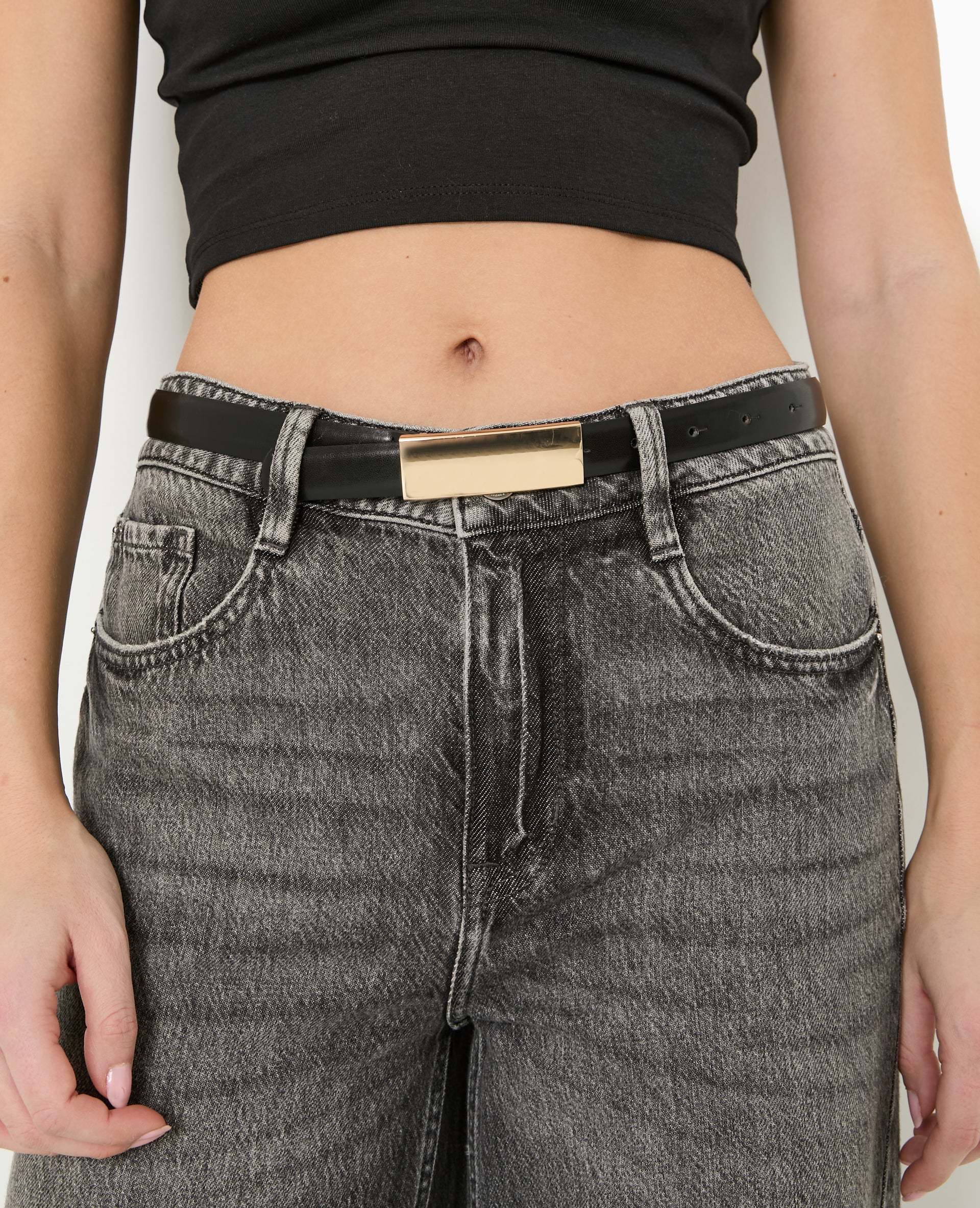 Ceinture fine avec boucle rectangulaire