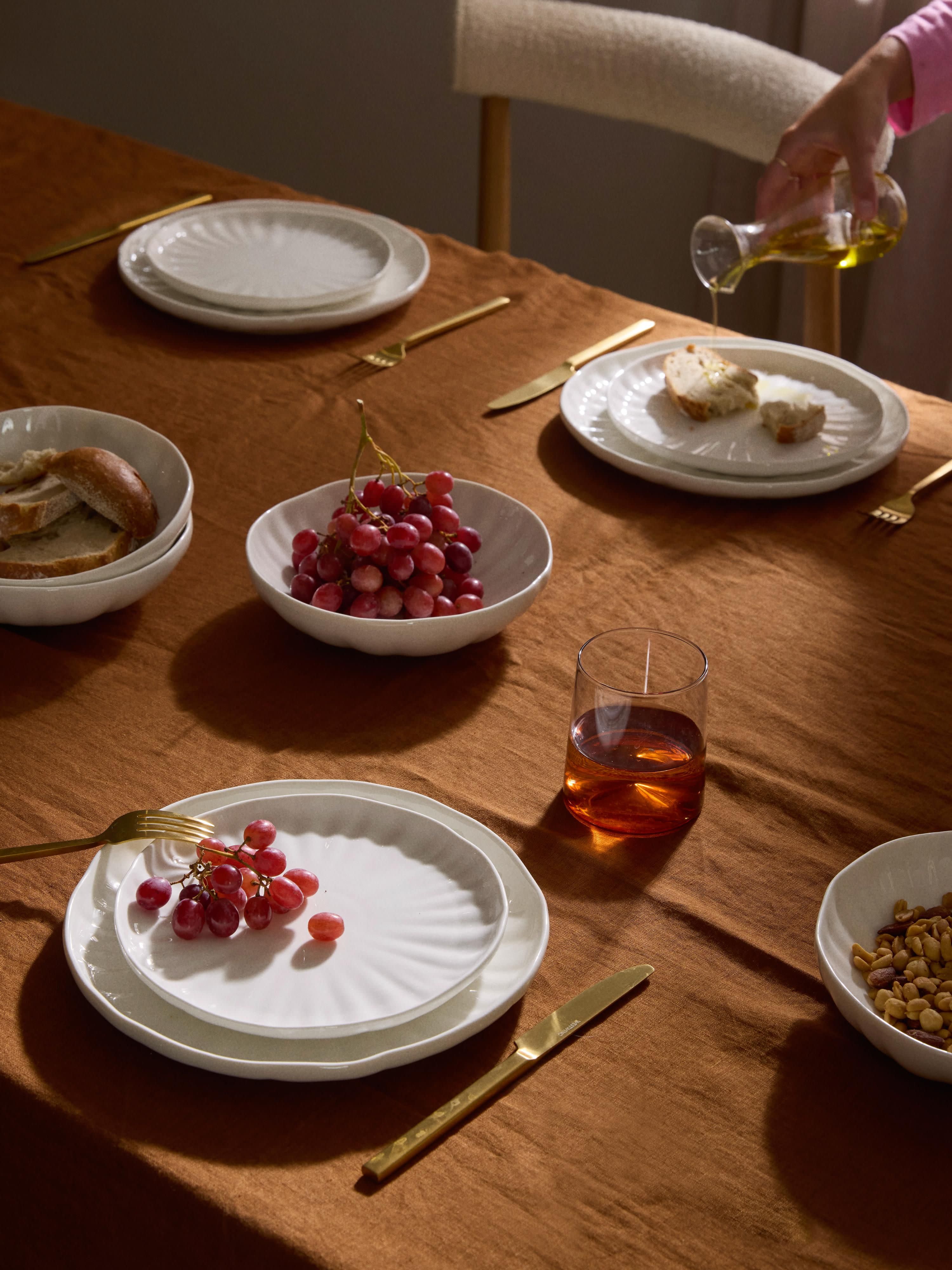 Porzellan-Geschirr-Set Sali mit Relief, 4 Personen, 12er-Set