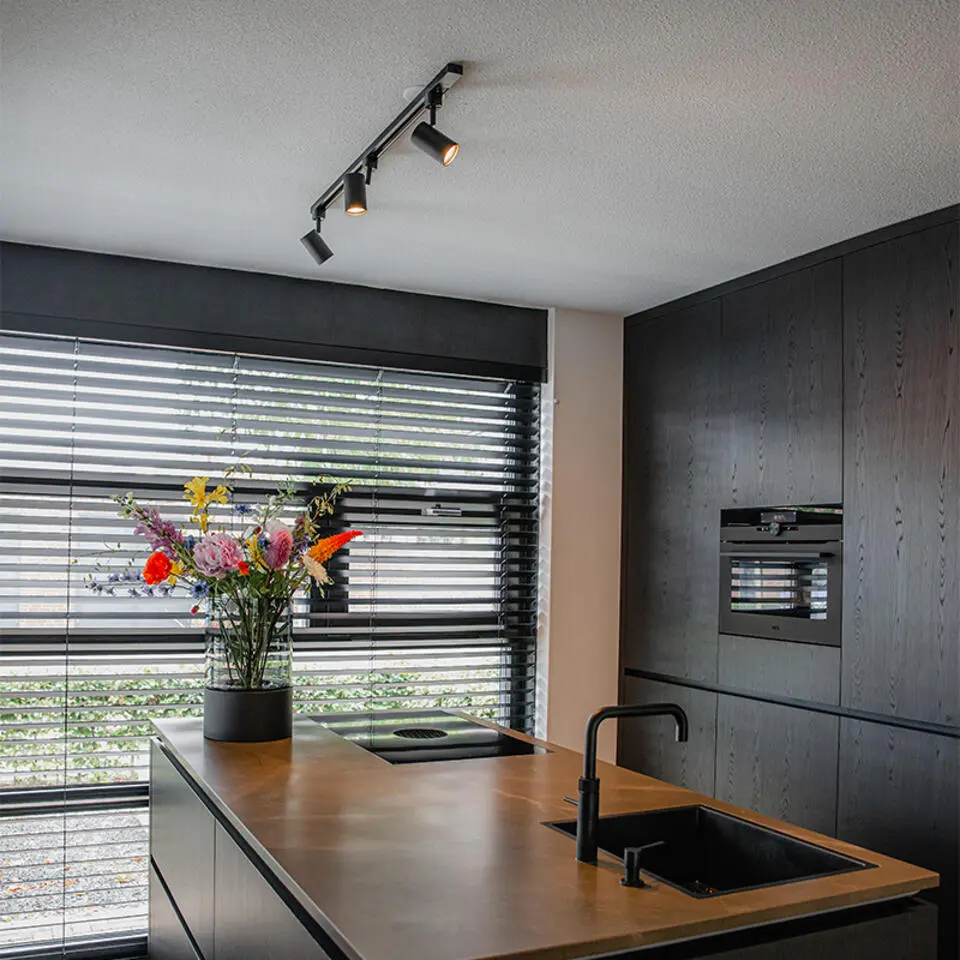 Qazqa railverlichting set iconic jeana zwart gu10