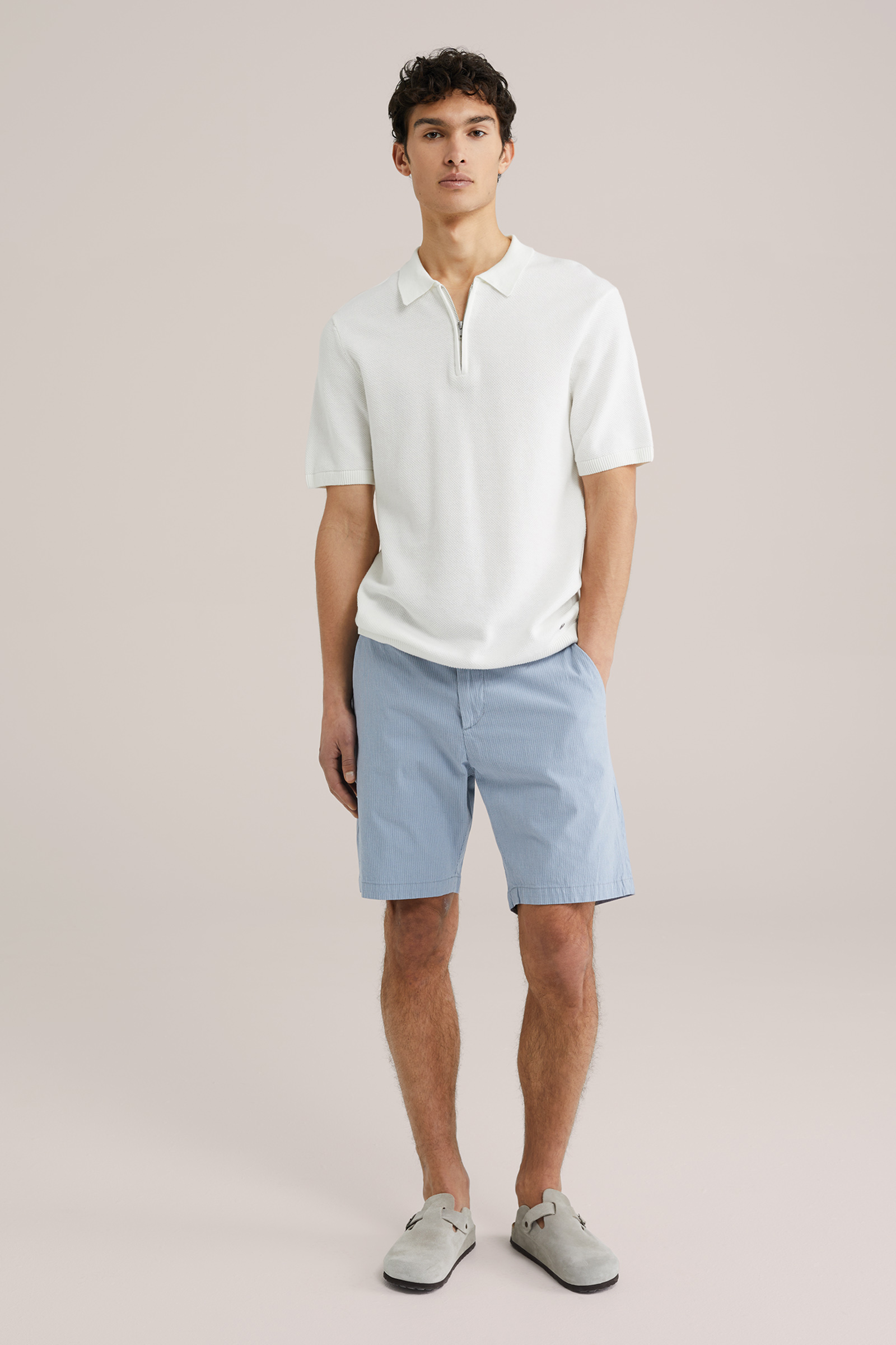 Heren Regular fit chinoshort met structuur