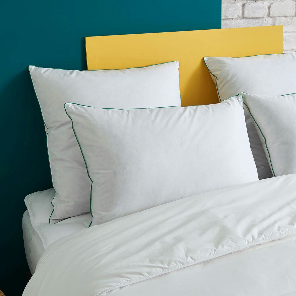 LÉONARD - Oreiller Ferme 30% Duvet - Coton Bio  65x65 cm - Wake Me Green