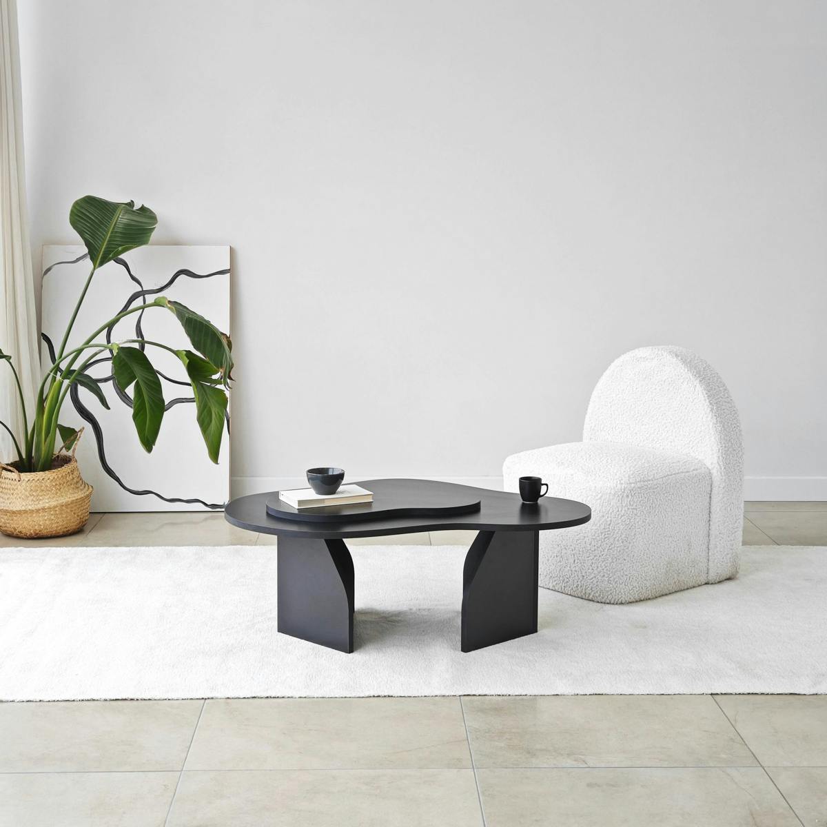 Table basse noire organique effet bois, 2 plateaux MARFA