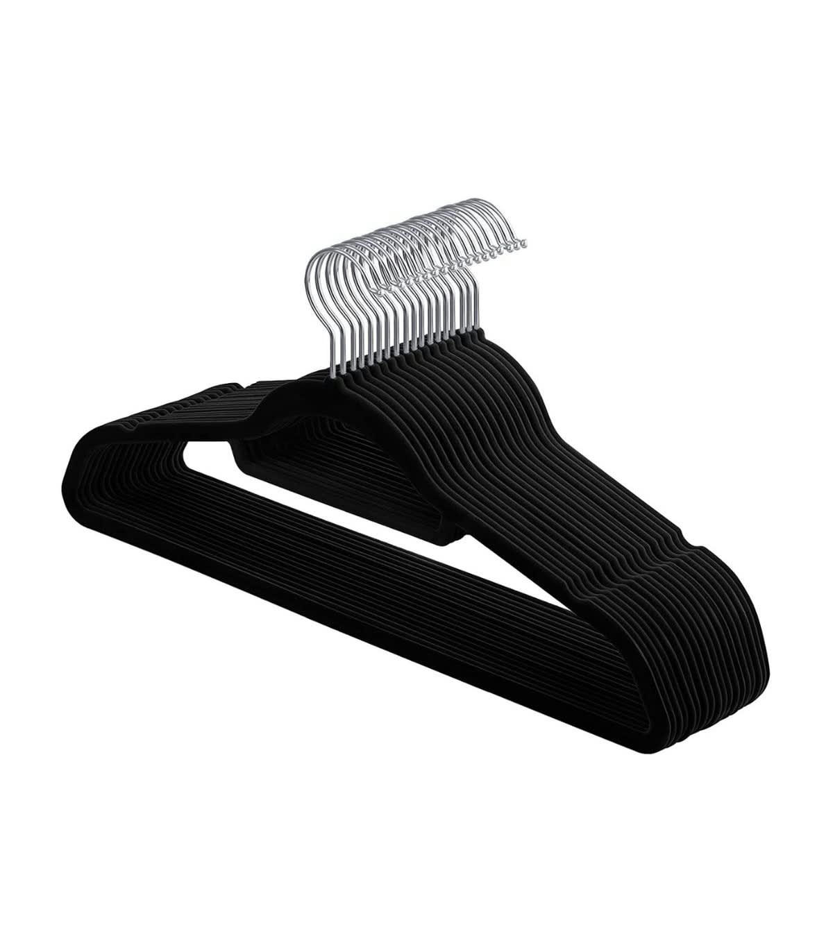 - Lot de 20 cintres revêtement velour noir