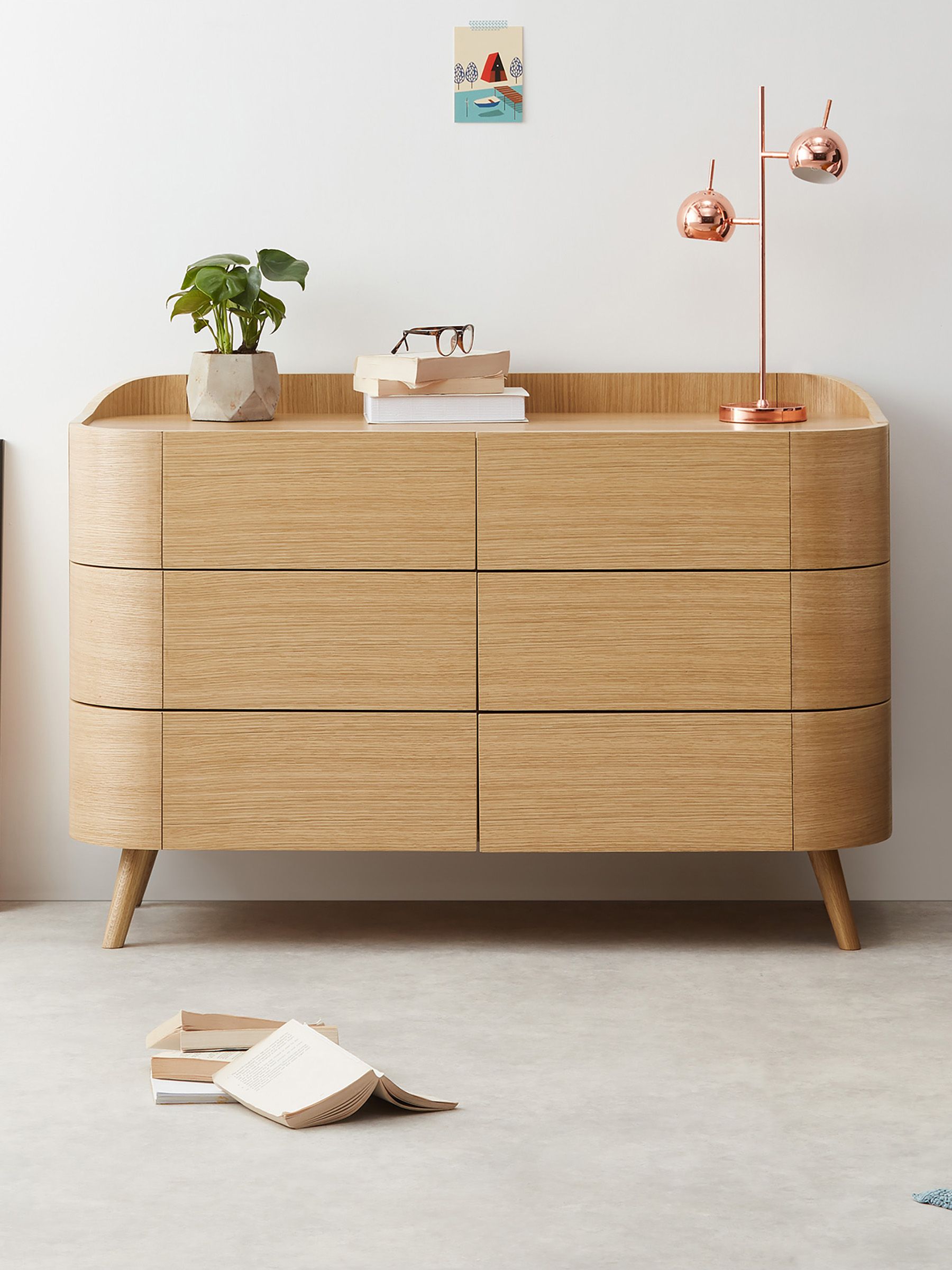 Odie 6 Drawer Chest of Drawers in Oak