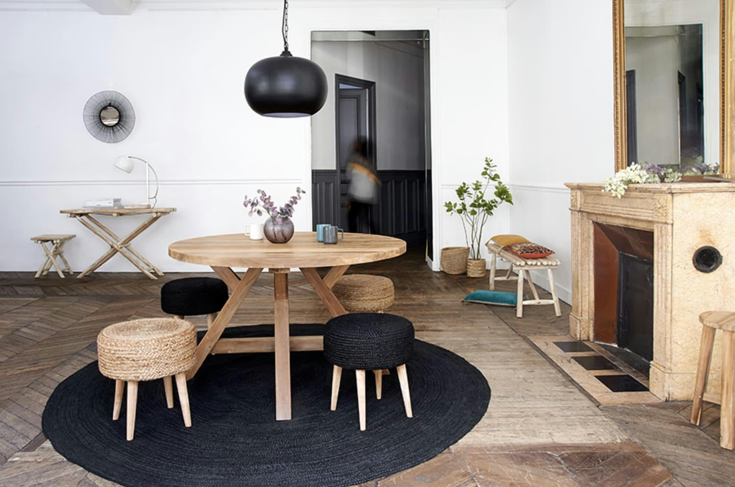 TIANA - Table de repas en teck massif D 150