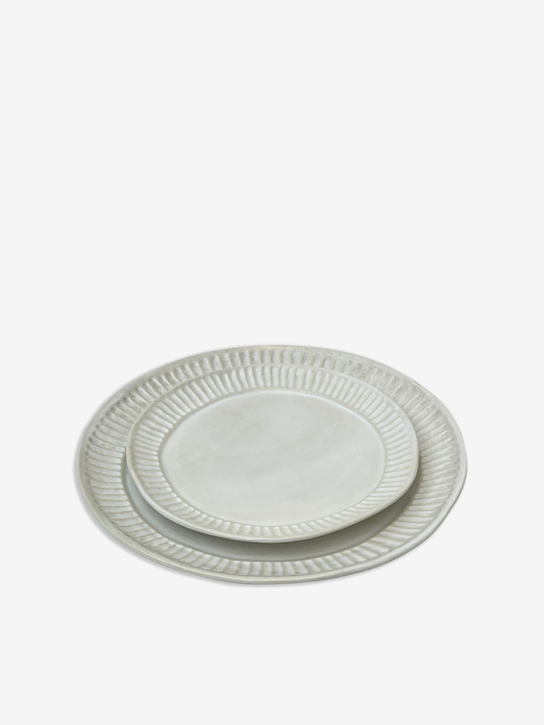 Grande assiette en céramique cardboard - bazar de luxe blanc