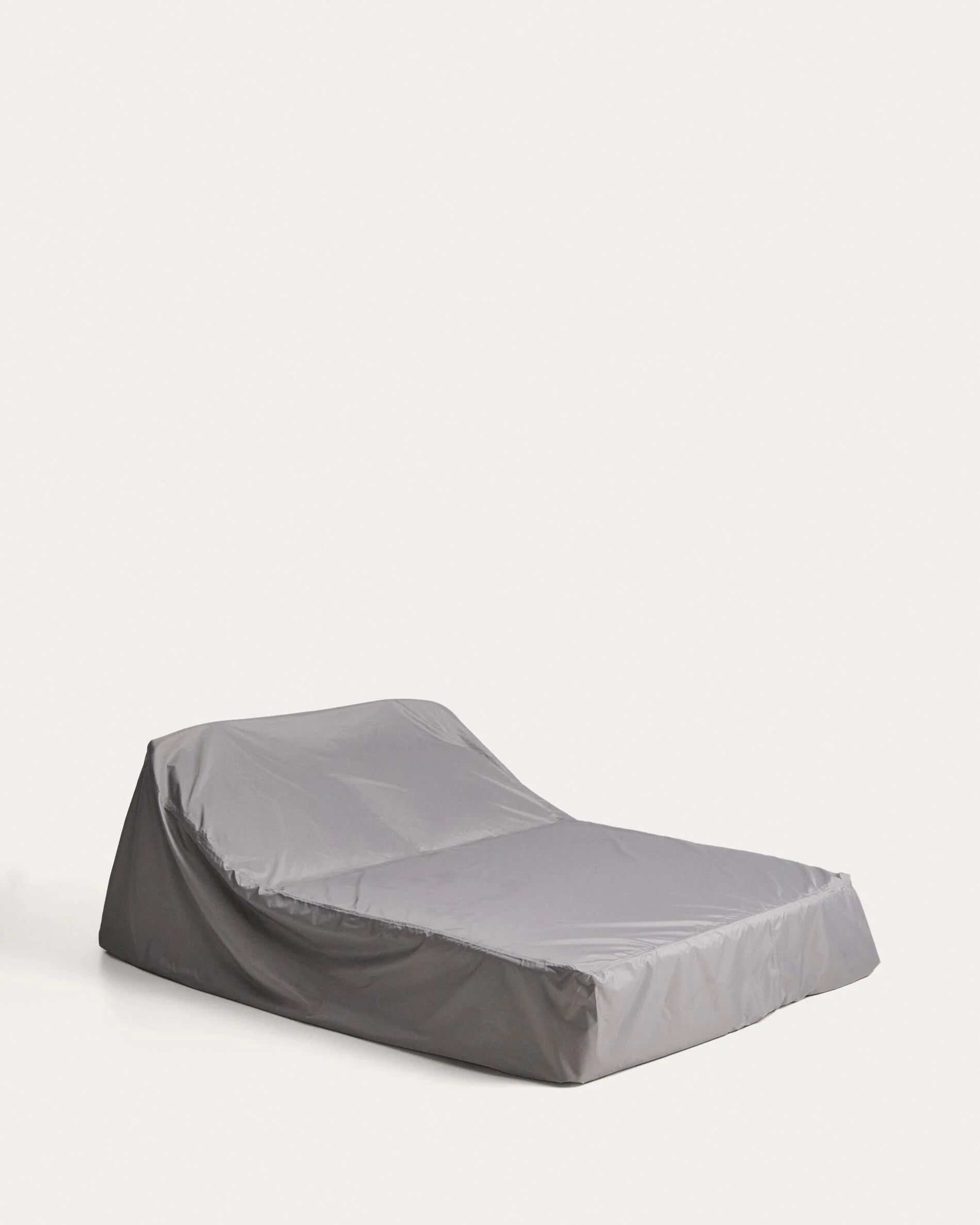 Iria cover for outdoor furniture max. 173 x 225cm