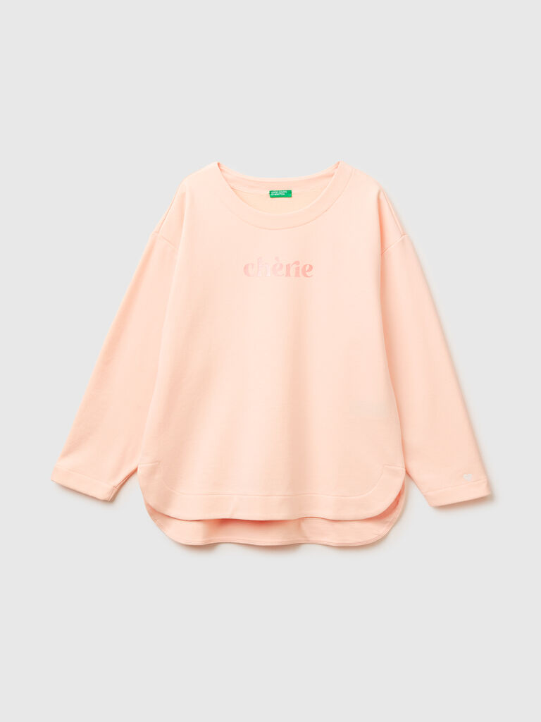 Closed sweatshirt with print