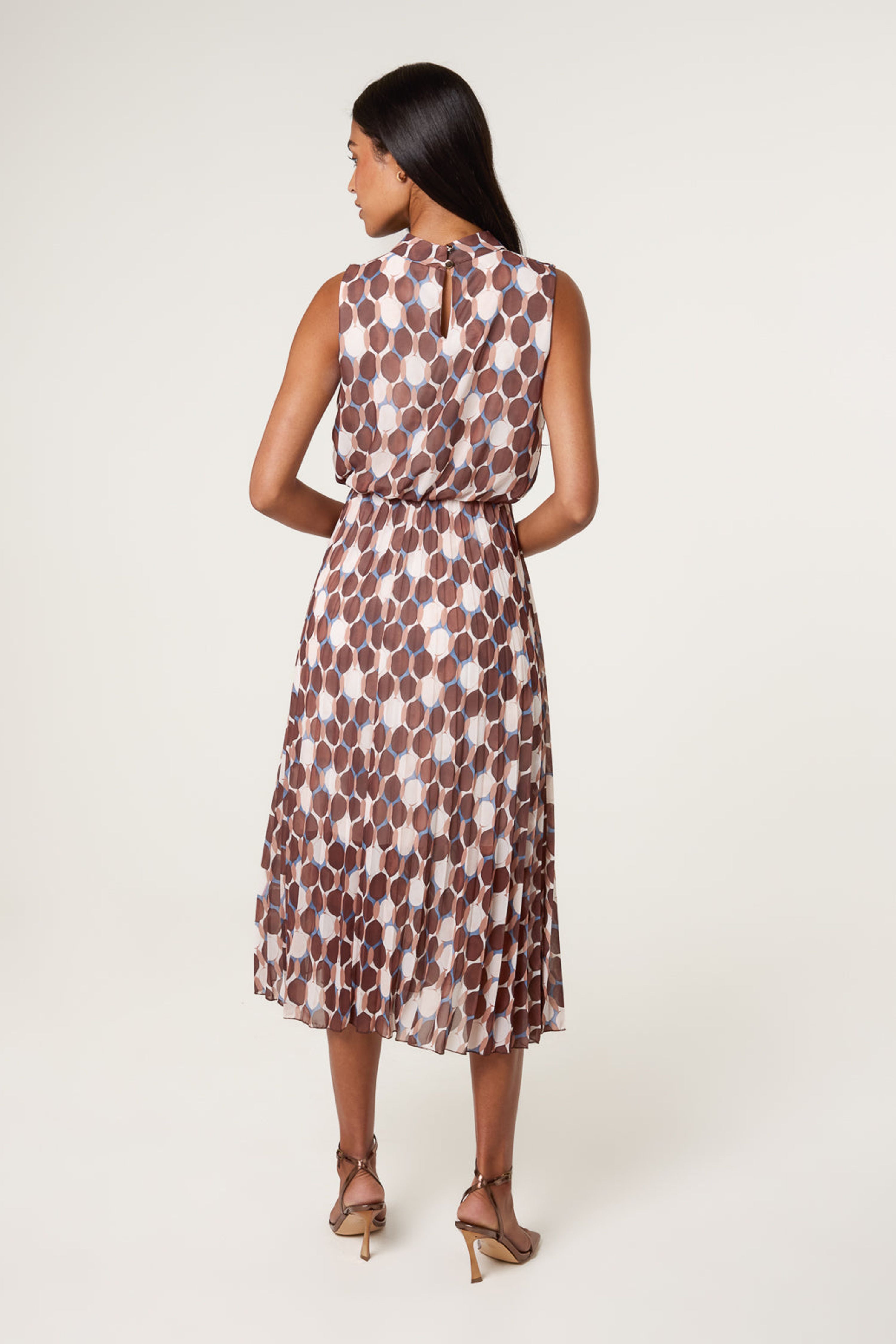 Blue Vanilla Brown High Neck Geometric Print Pleated Dress