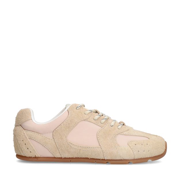 Beige suède sneakers