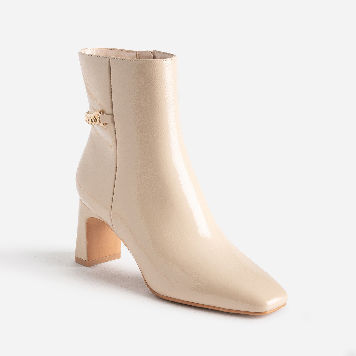 Boots écru verni décor chaîne