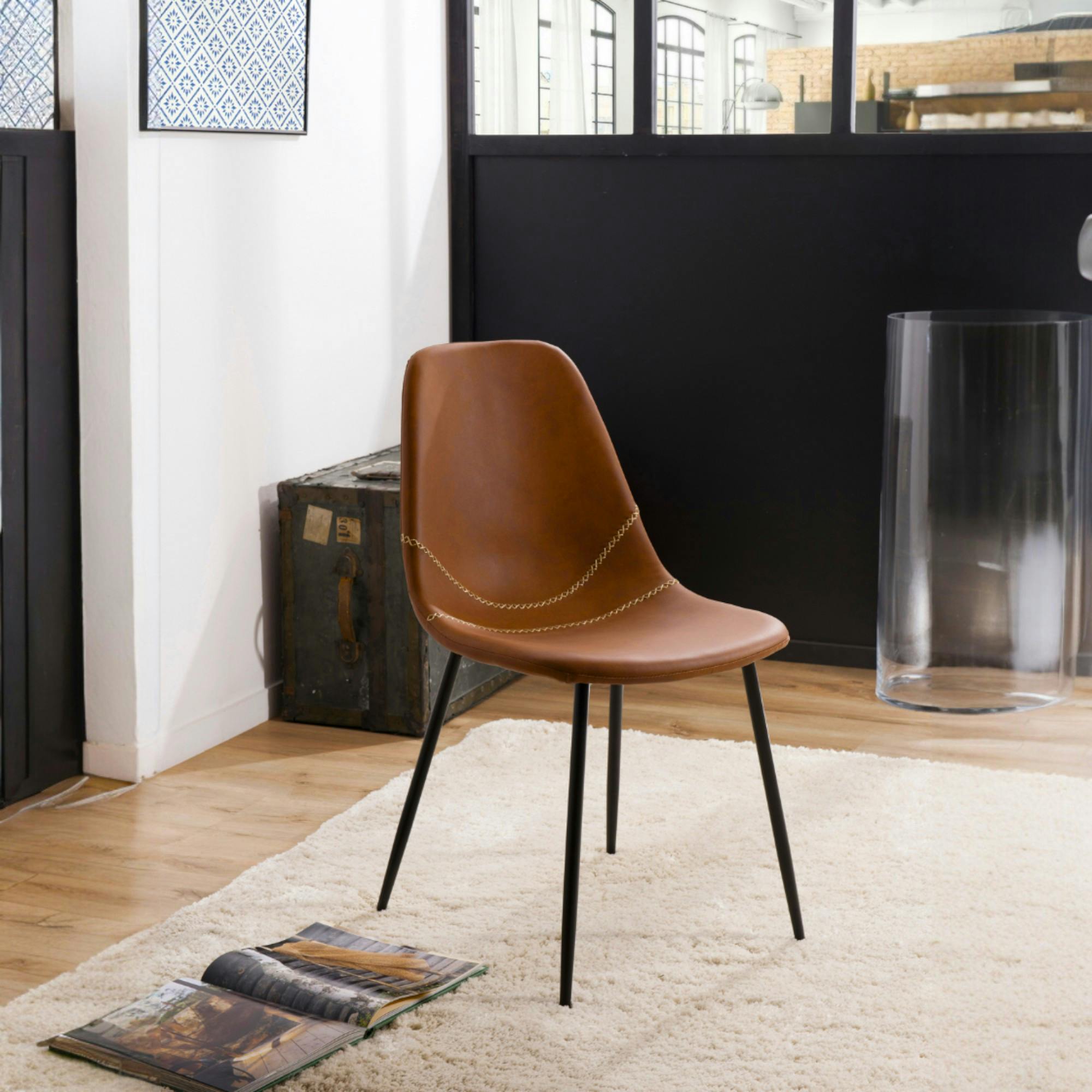 Chaise marron à couture apparente (lot de 2) TIM