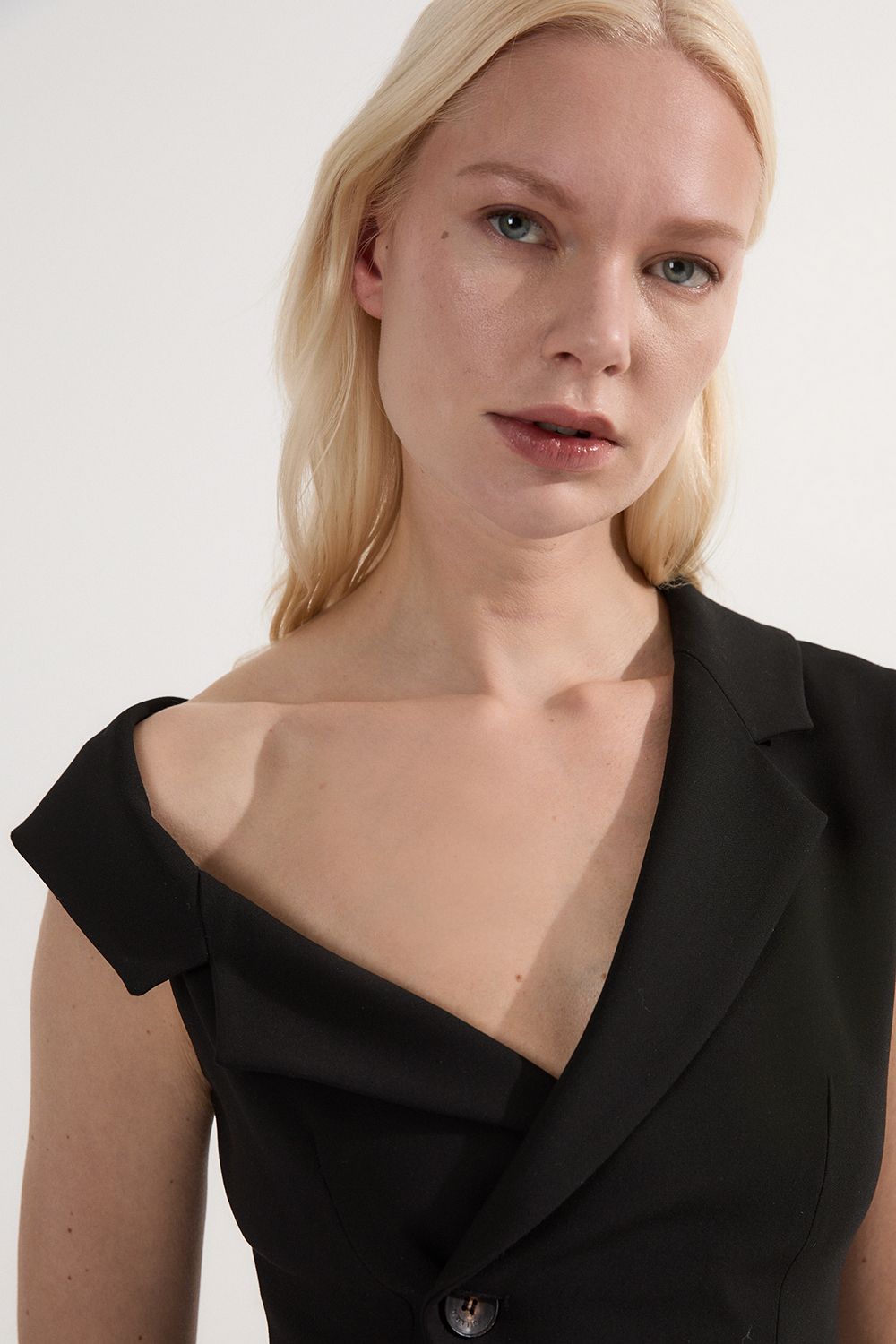 KarenMillen Compact Stretch Asymmetric Collar Belted Tailored Top