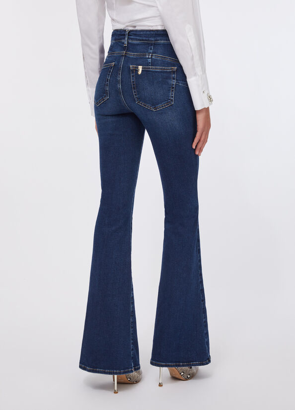 Jeans flare con cintura