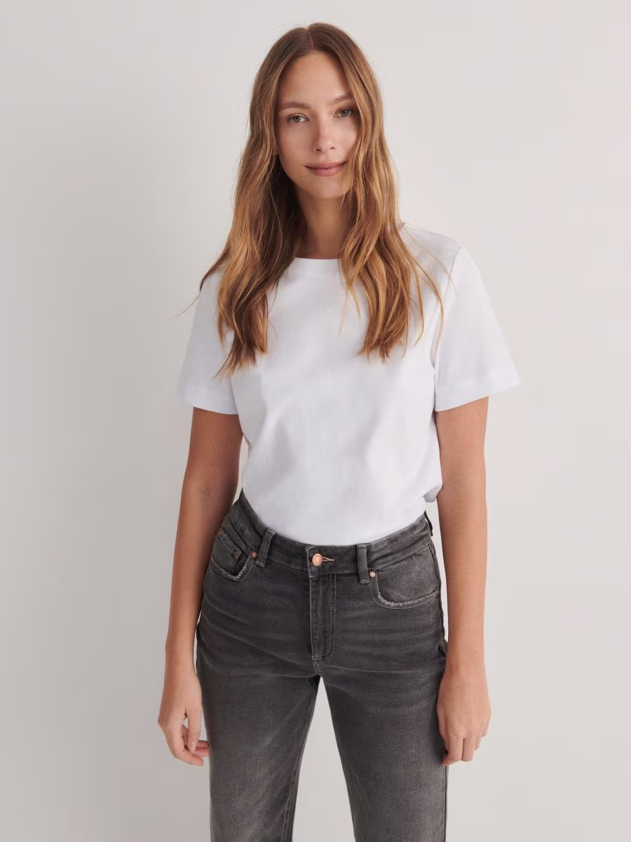 Straight Jeans