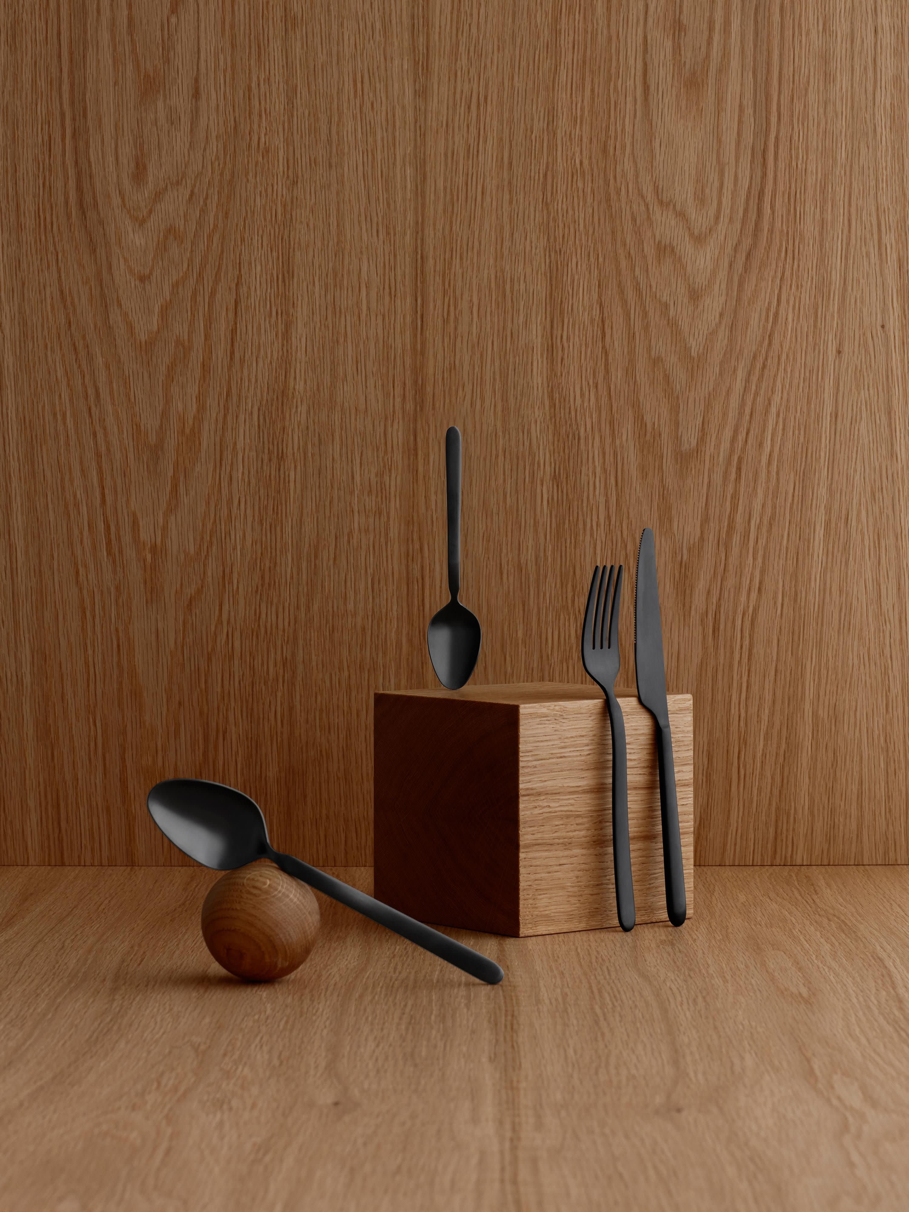 Matt gebürstetes Besteck-Set Stella, 4 Personen, 16er-Set