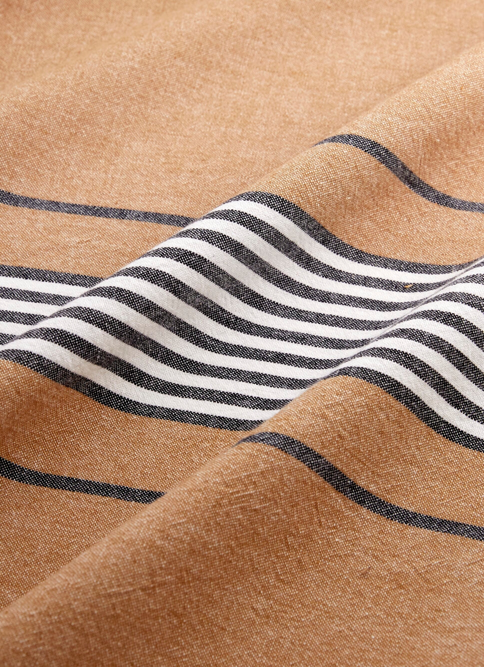 NAPPE EN COTON à RAYURES OCRE