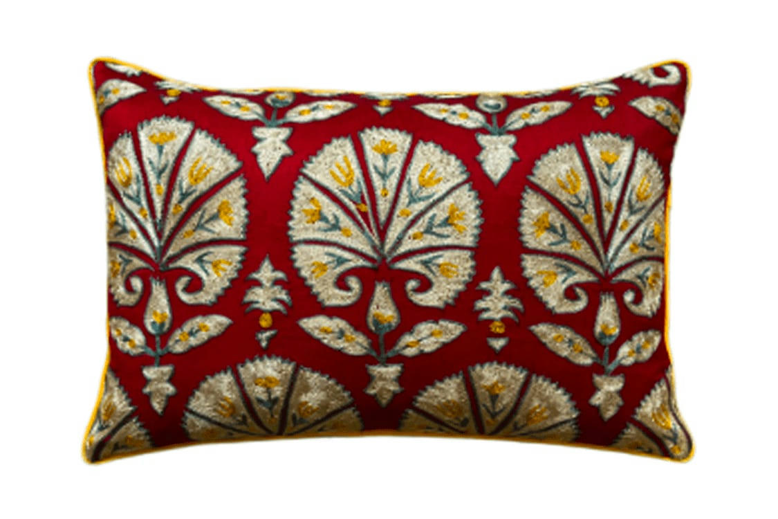 - Housse de coussin double soie ikat brodé  40x60 rouge