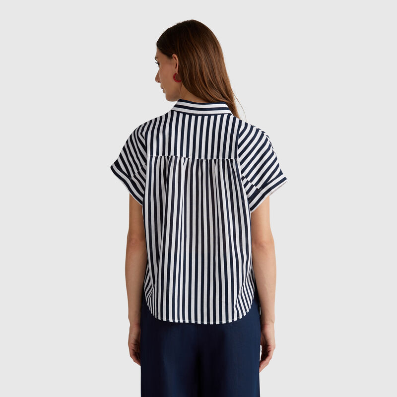 Comfort fit striped shirt