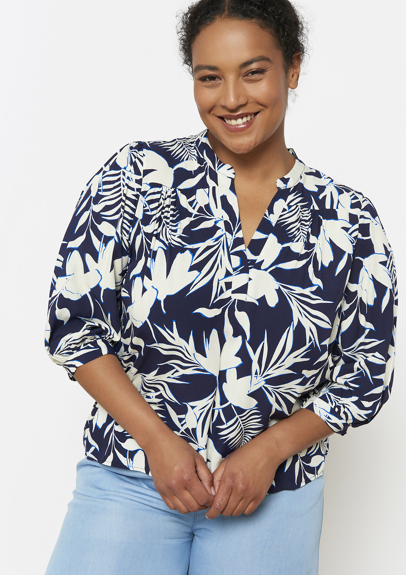 Losvallende print blouse