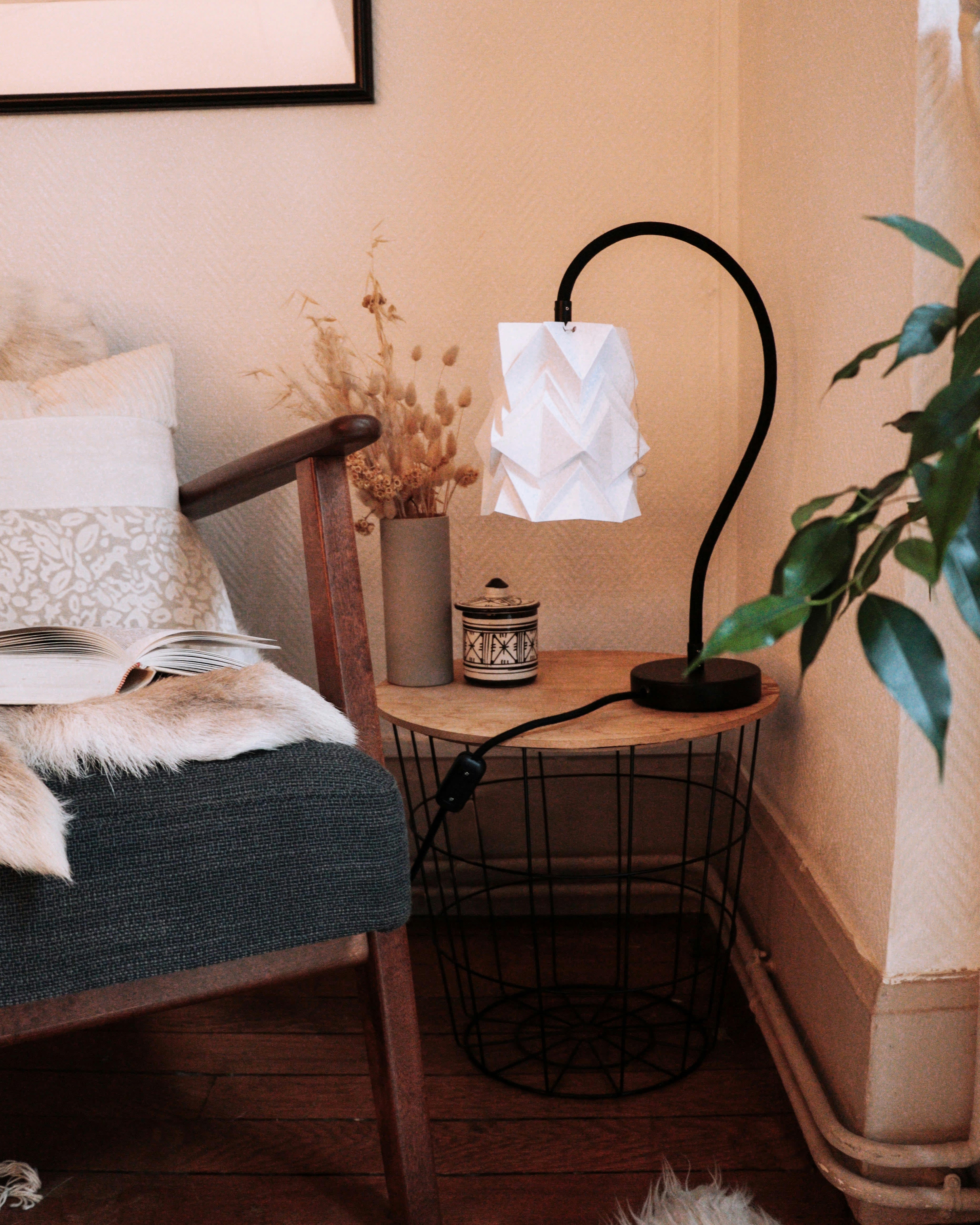 KIKYO - Lampe de Table avec pied flexible et petit abat-jour en papier