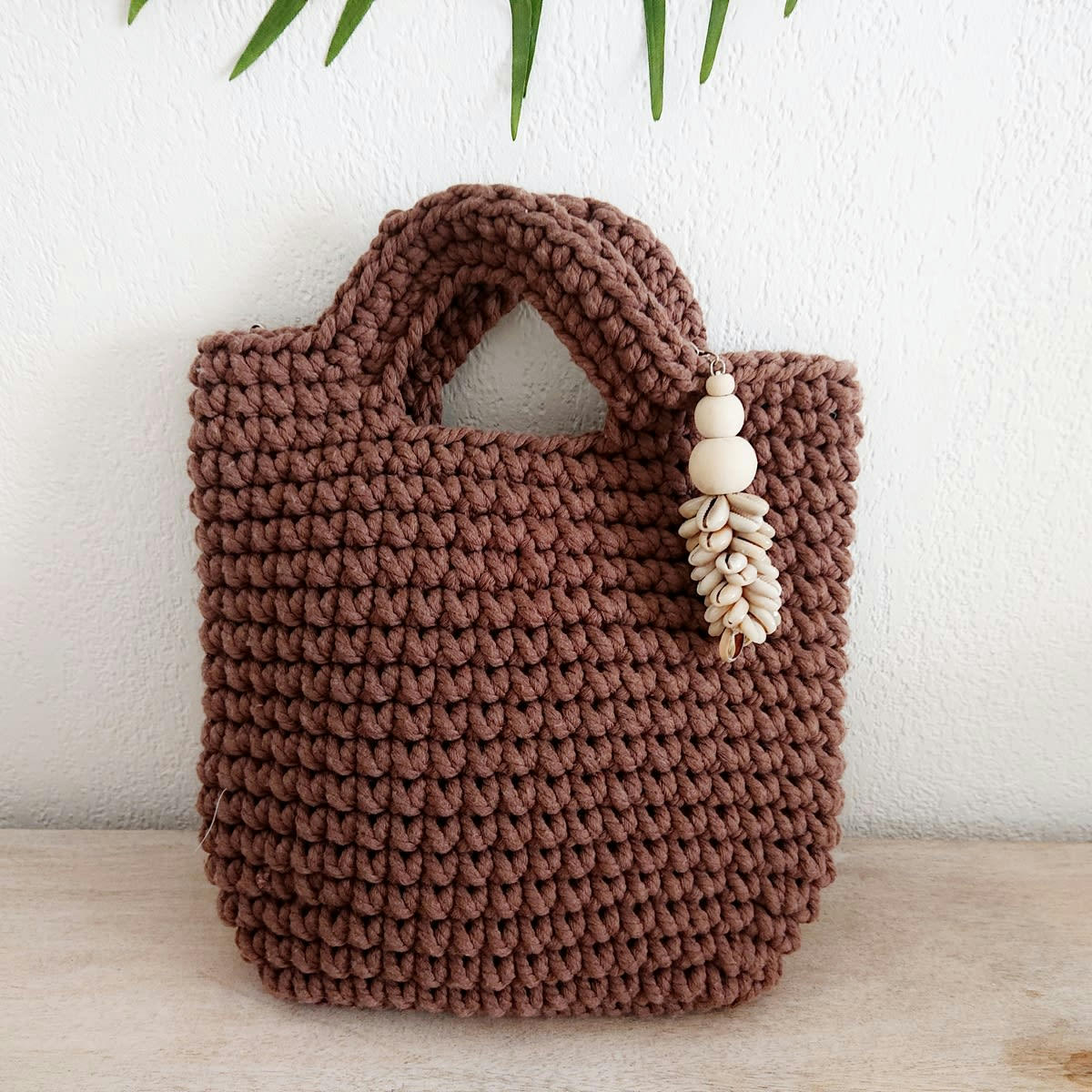 MONA - Mini sac en crochet, marron