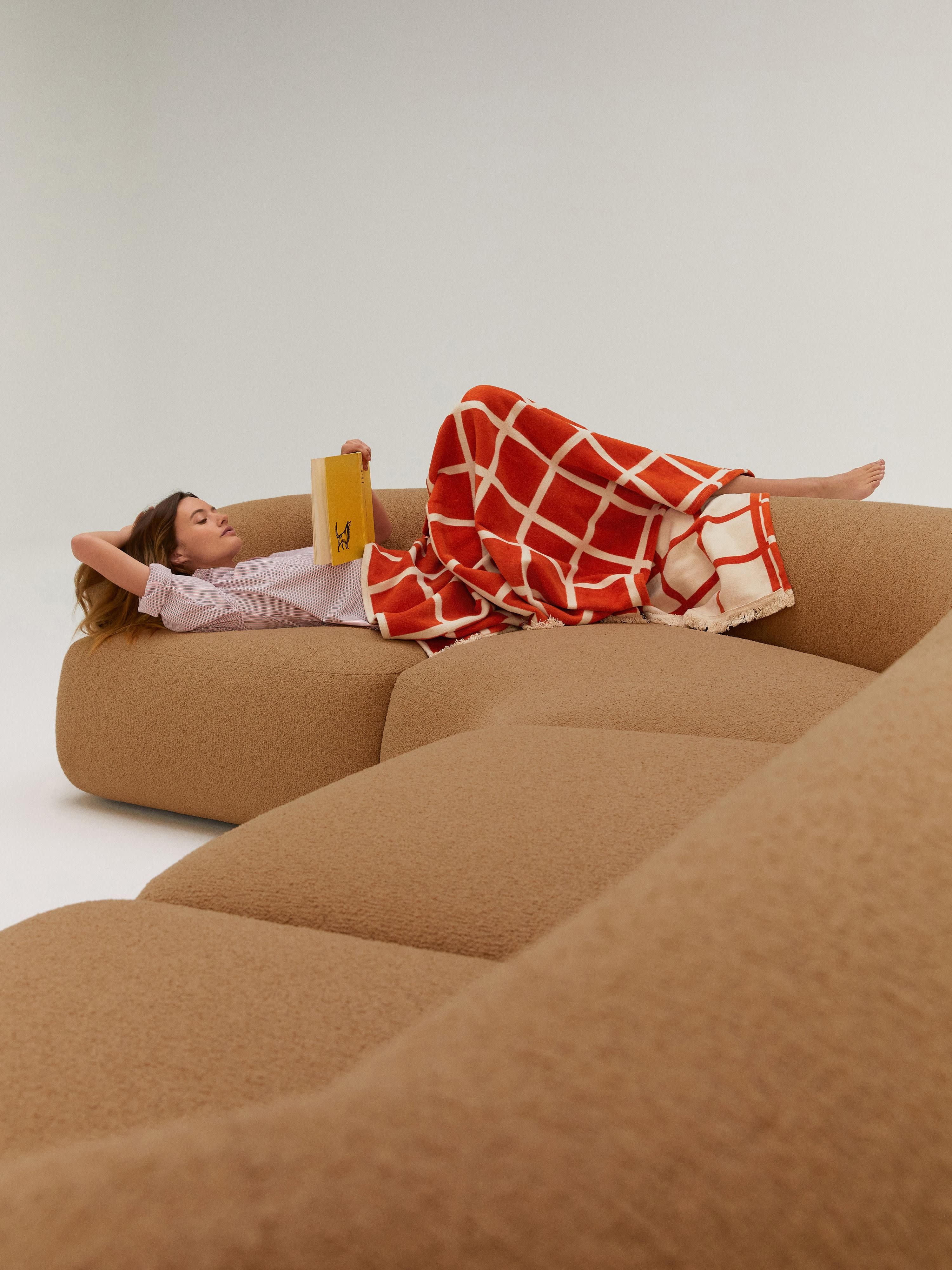 Modulares XL Bouclé-Sofa Sofia