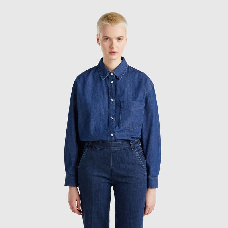 Cropped chambray shirt
