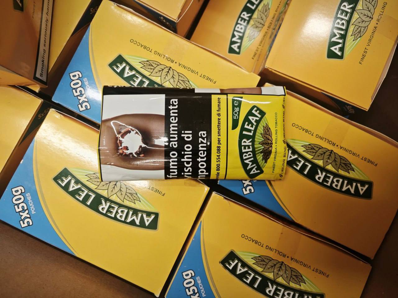 Amber Leaf Black Hand Rolling Tobacco (Original) 50Gx5 Packs
