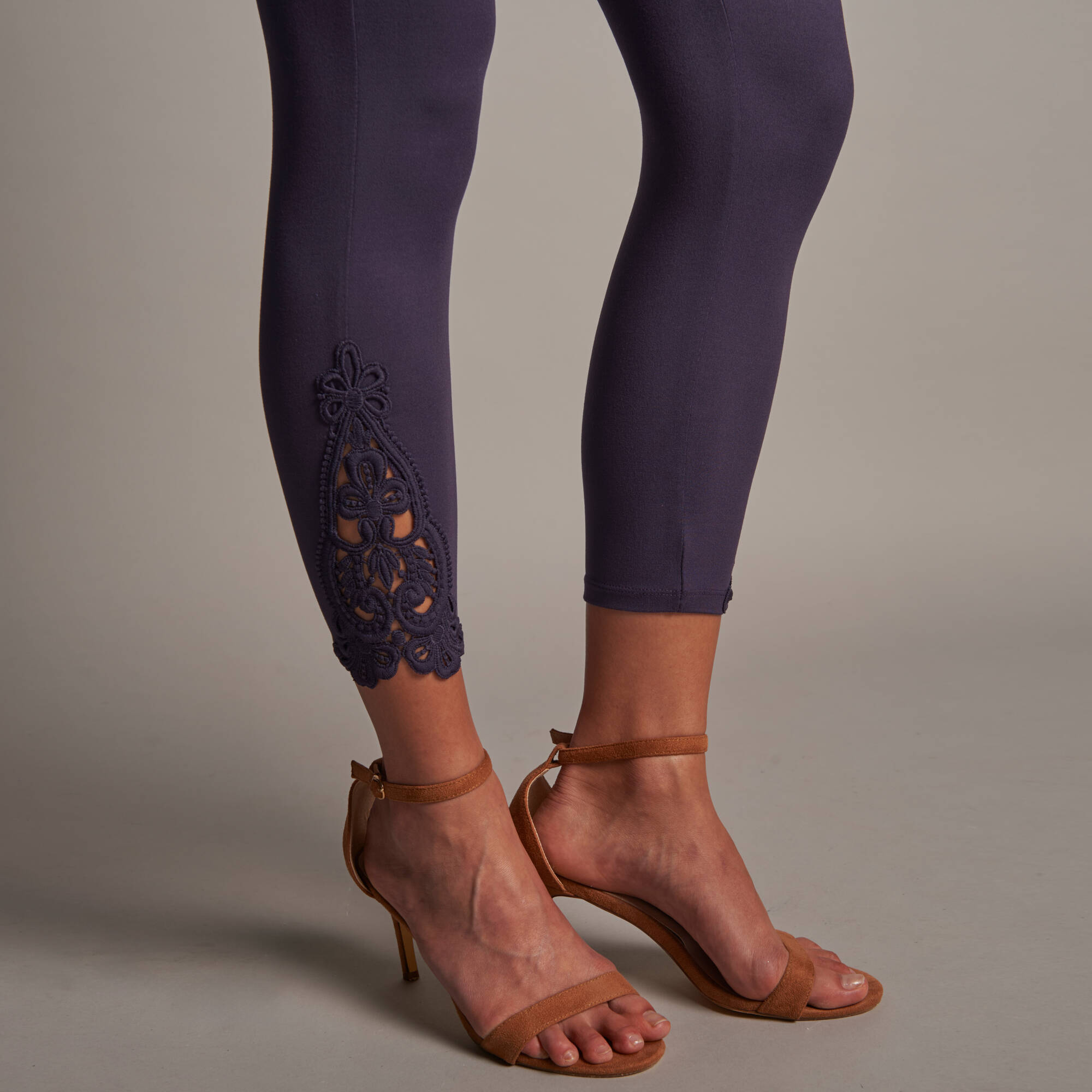 Legging 3/4 macramé, taille élastiquée