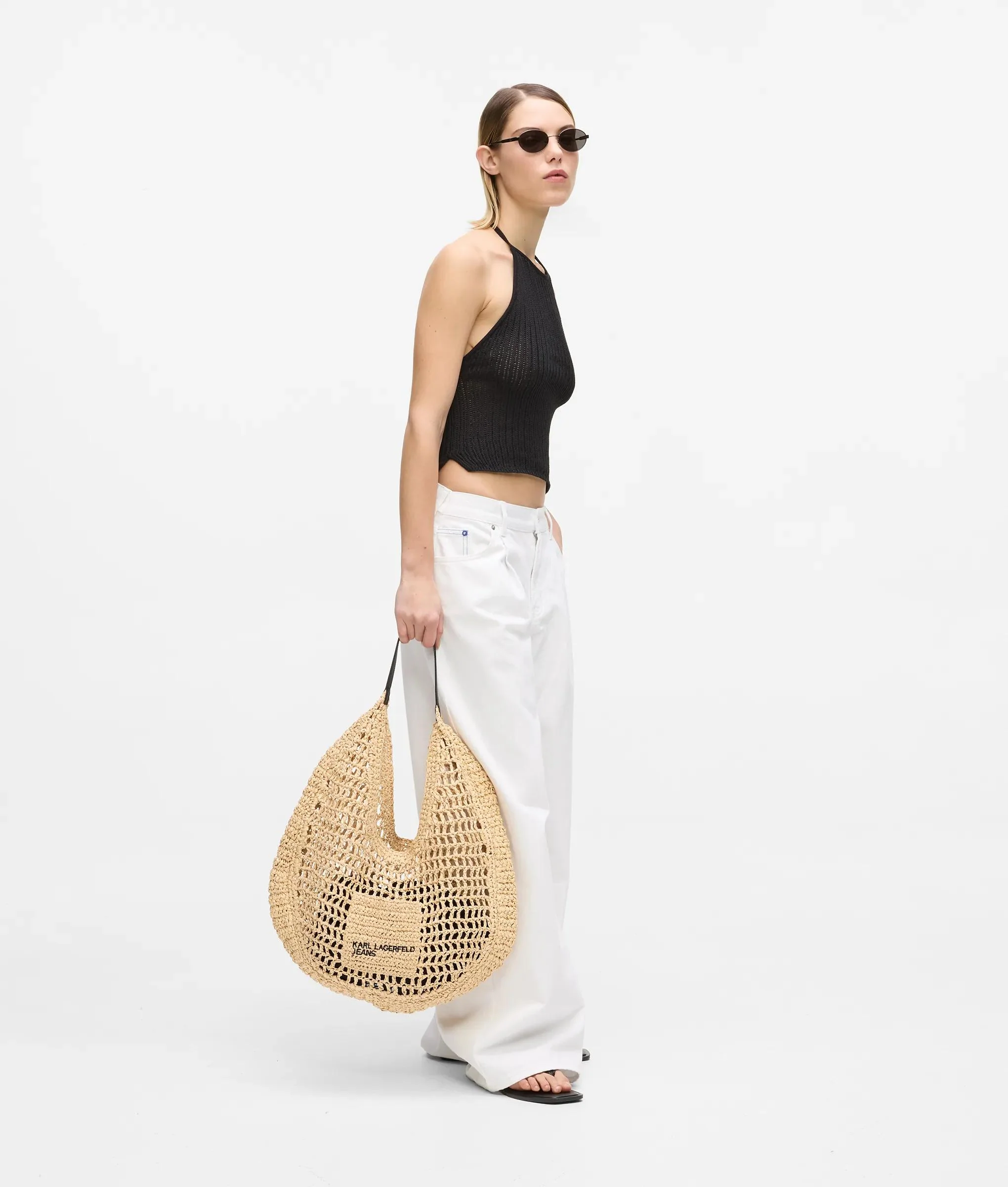 Sac hobo tissé d'inspiration estivale