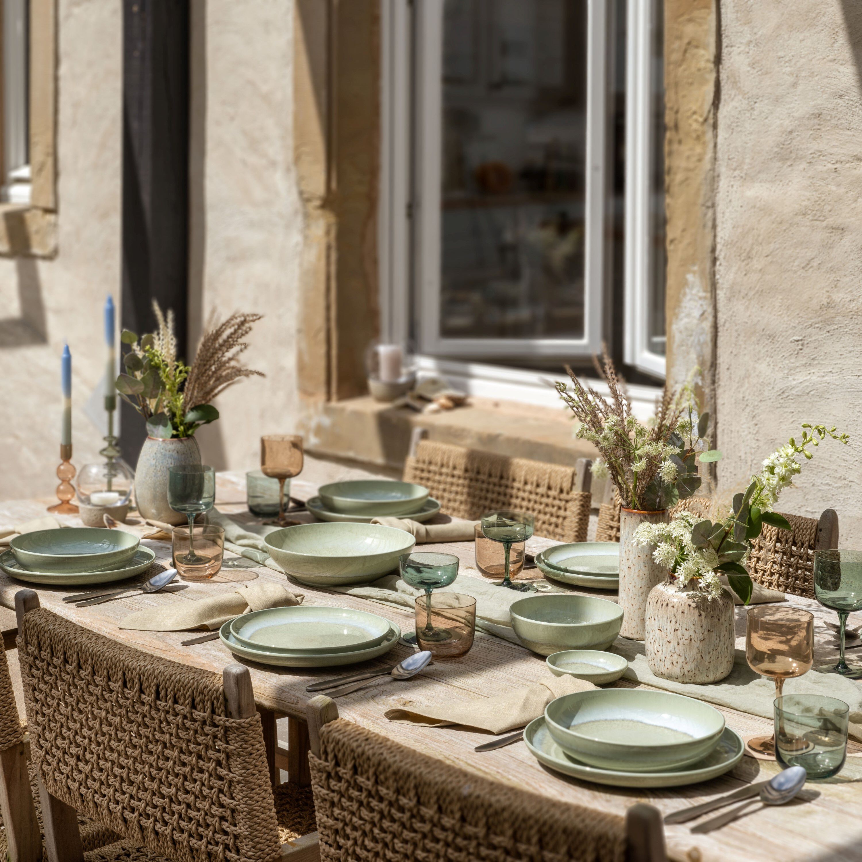 Perlemor Plate - Green, 9.4'', Premium Porcelain