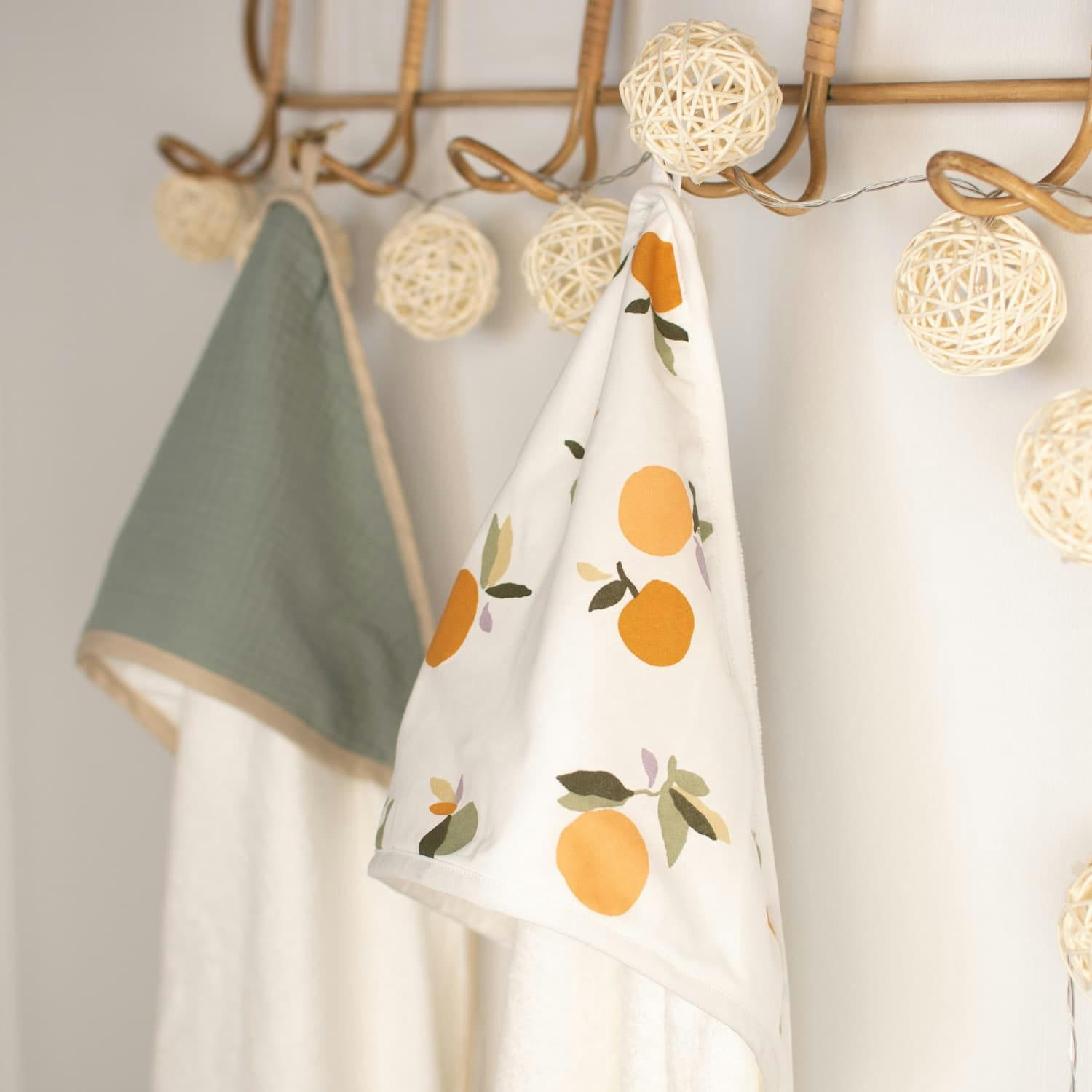 CLEM - Cape de bain en coton et fibres de bambou  100 x 100cm