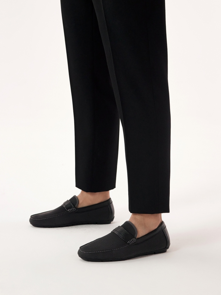 Men's moccasins made of bonded materials on a comfortable sole