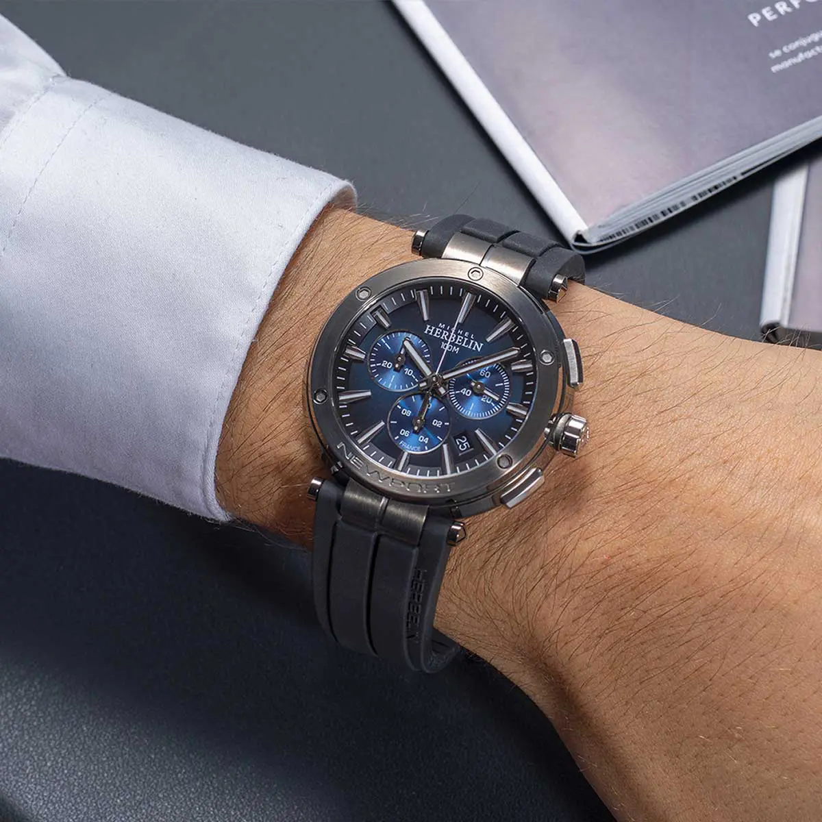 NEWPORT – CHRONOGRAPHE – ACIER PVD NOIR