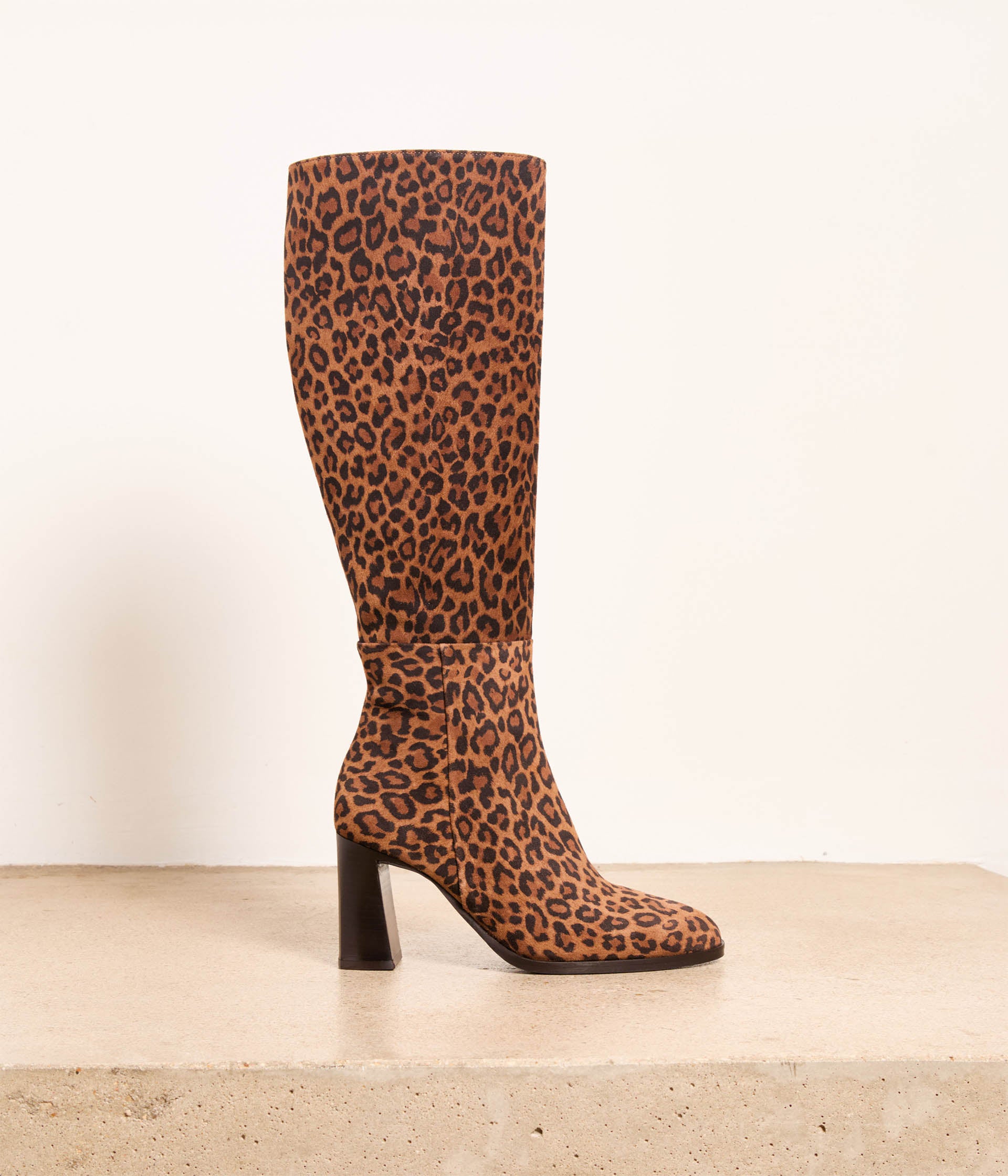 Bottes velours léopard Avaline