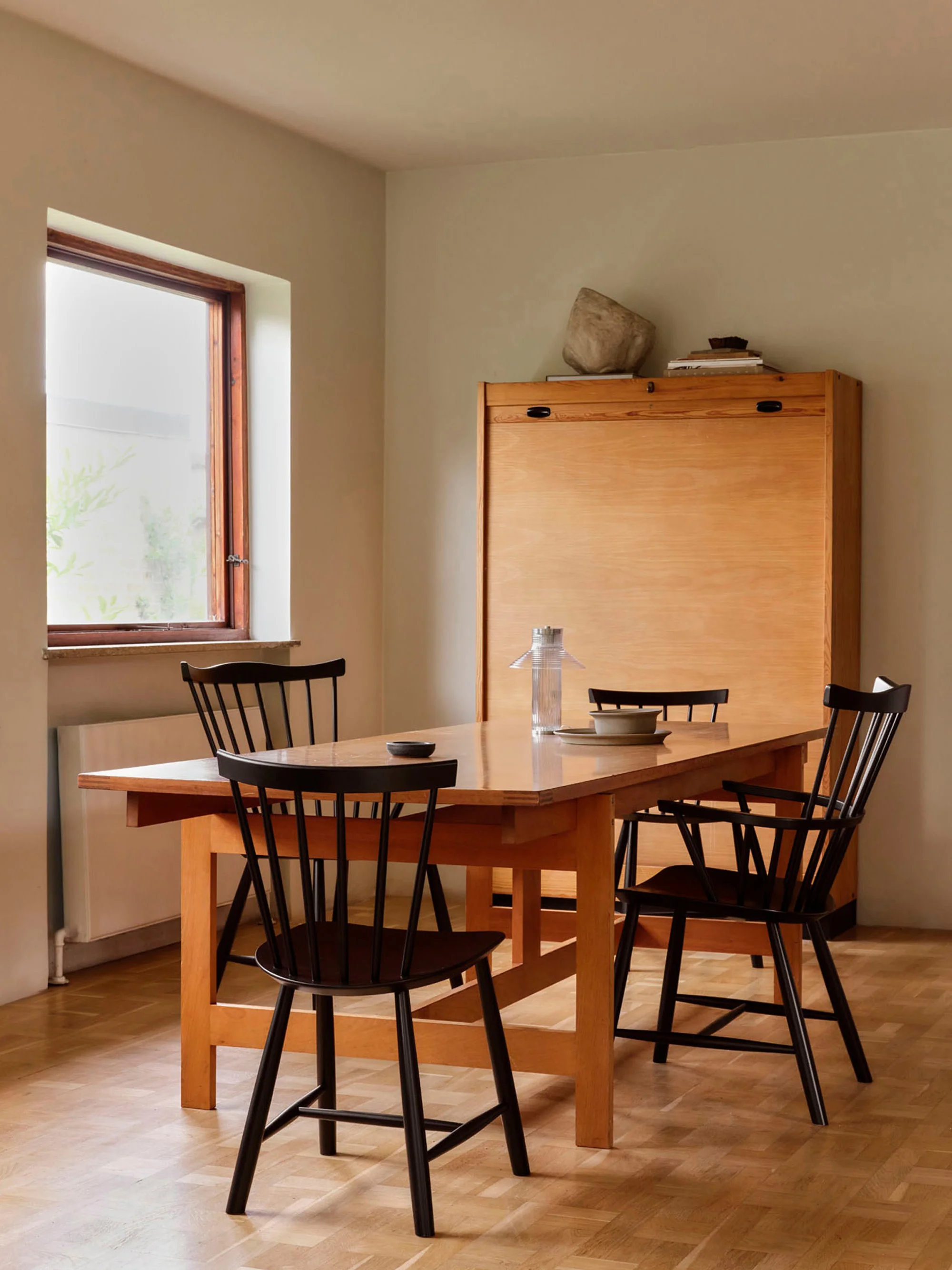 Stühle J46, 2er-Set
