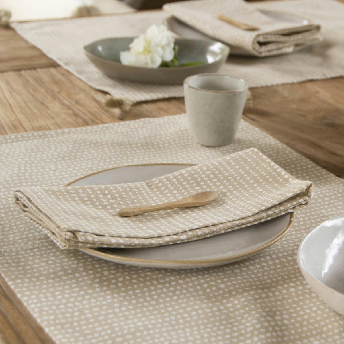 DOTS - Serviettes de table (x4) coton  45x45 sable