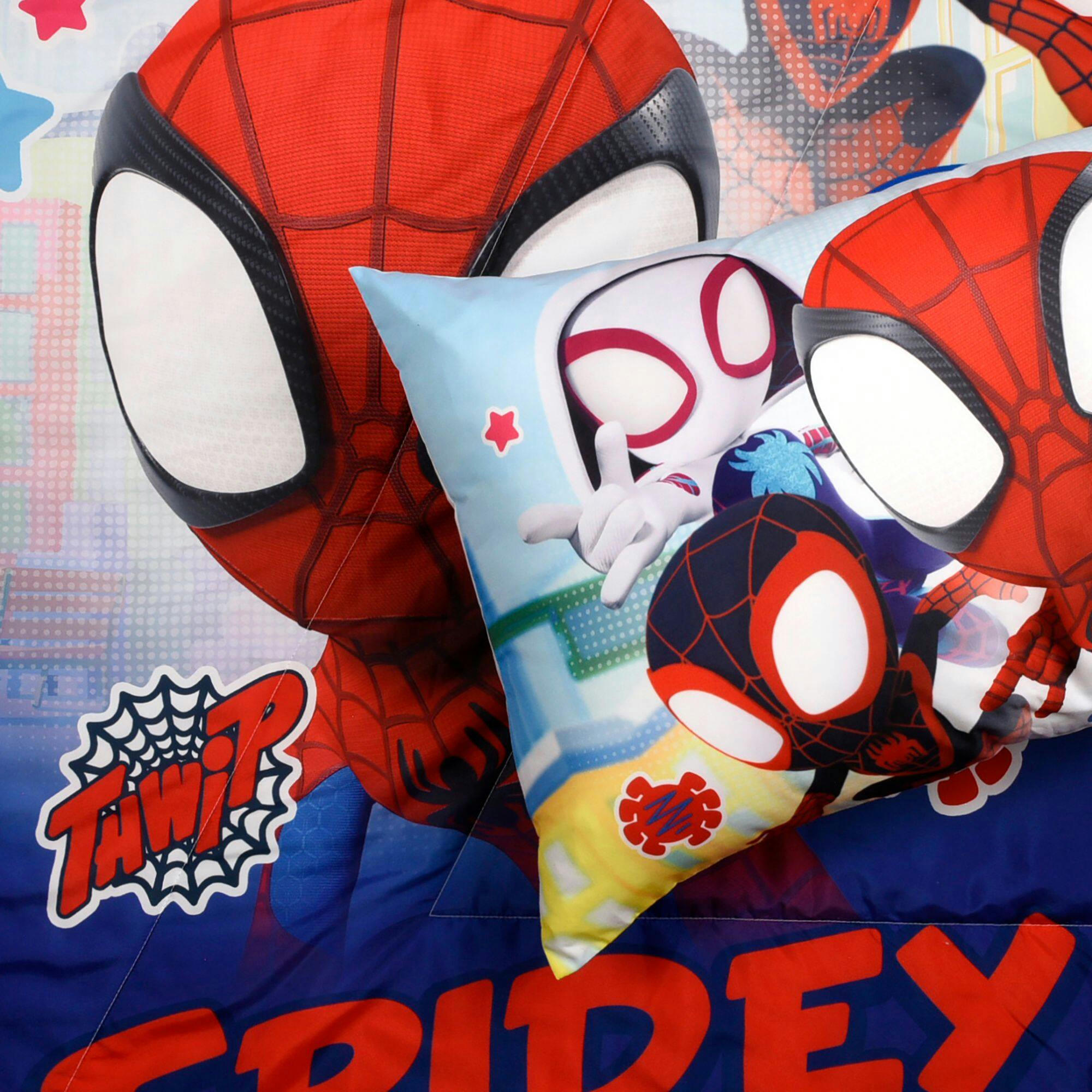 Nemcor Marvel Spidey and Friends 2-Piece Toddler Reversible Comforter Set