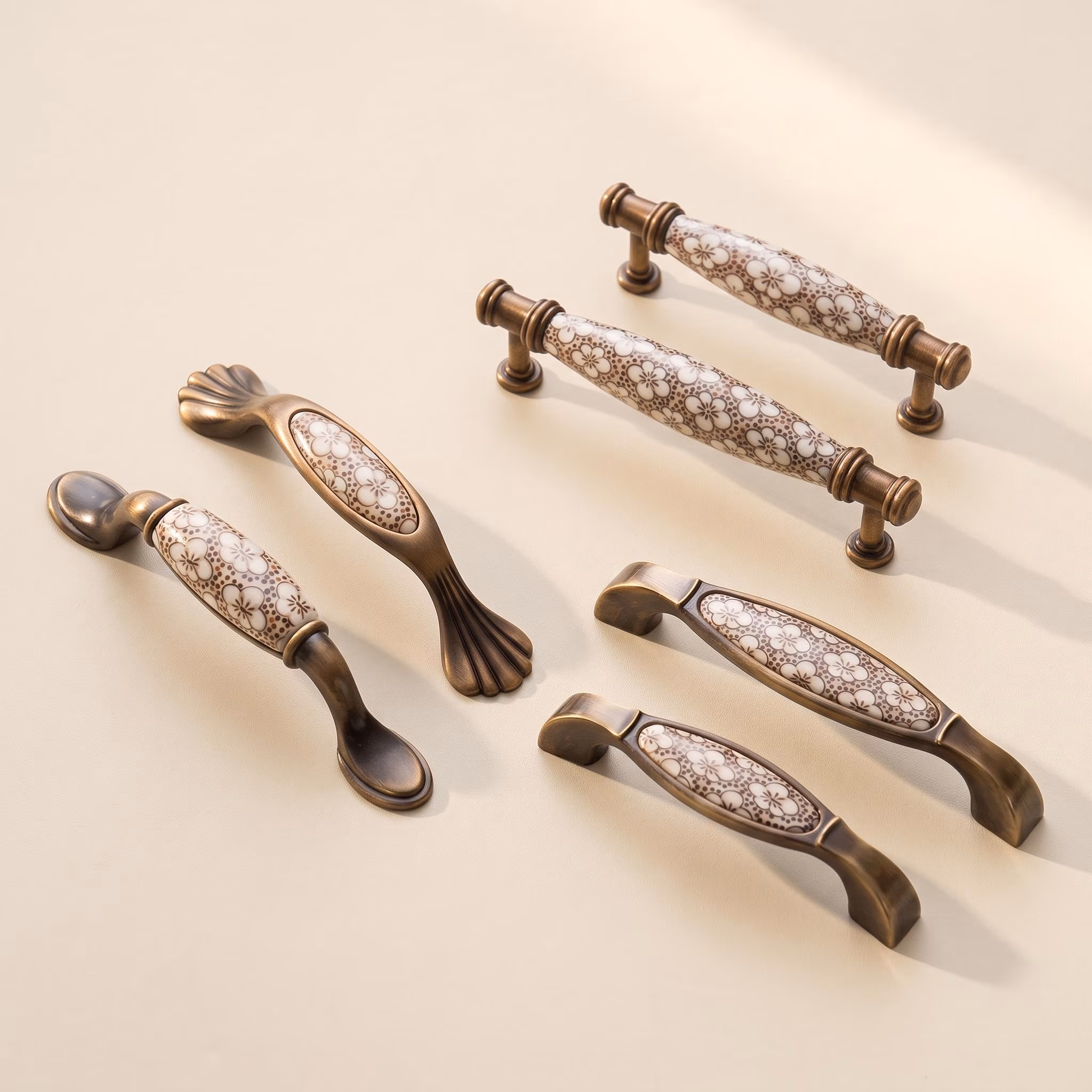 Vintage Ceramic Cabinet Handles, Floral Drawer Pulls, Antique Furniture Hardware, Kitchen Cabinet Knobs, Dresser Handles, Cupboard Pulls