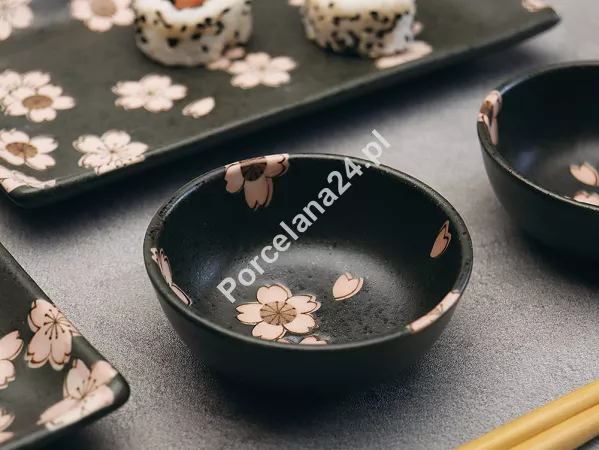 Zestaw do sushi dla 2 osób (4 el.) z pałeczkami Tokyo Design Studio - Sakura Black 33760