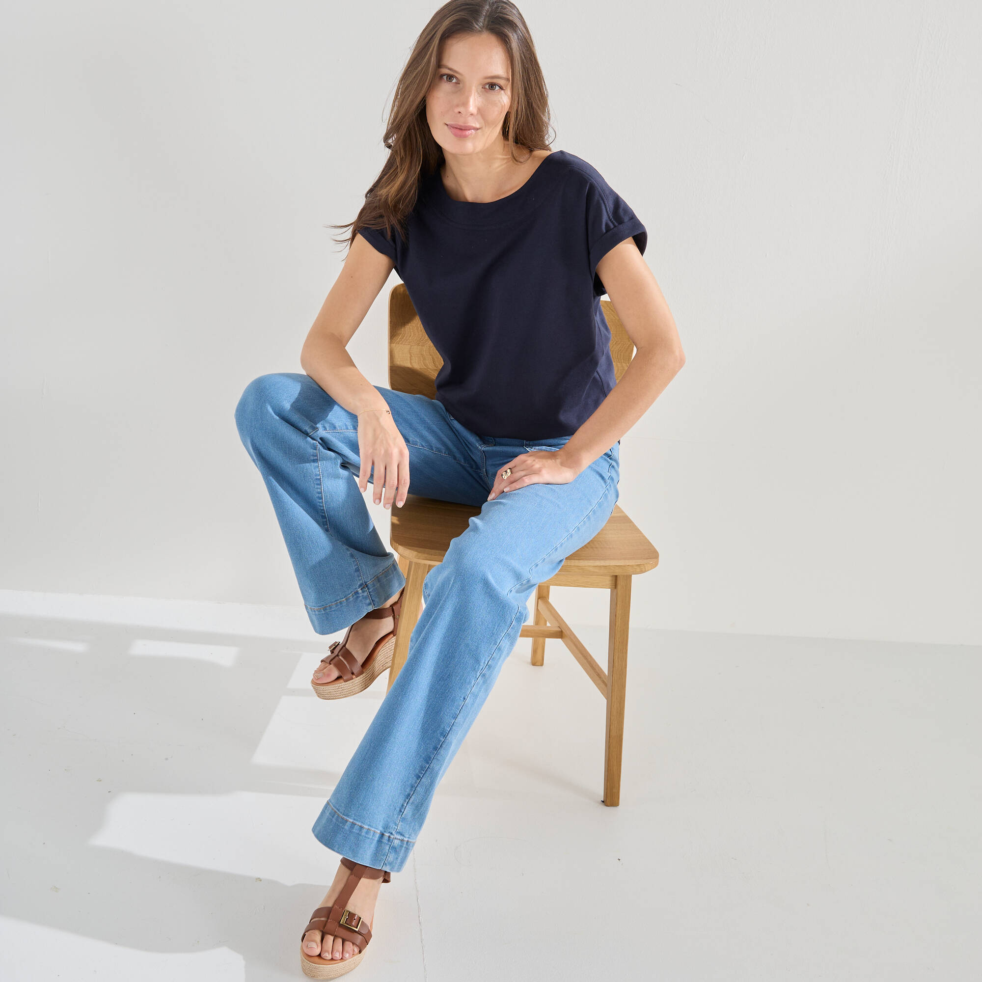 T-shirt uni col bateau, manches courtes