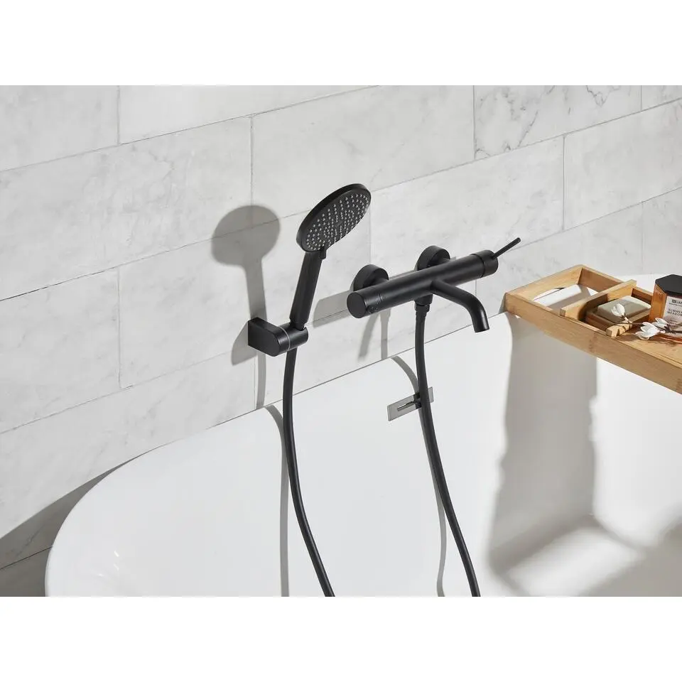 MELIQUINA - Wandgemonteerde badmengkraan - Zwart - Messing