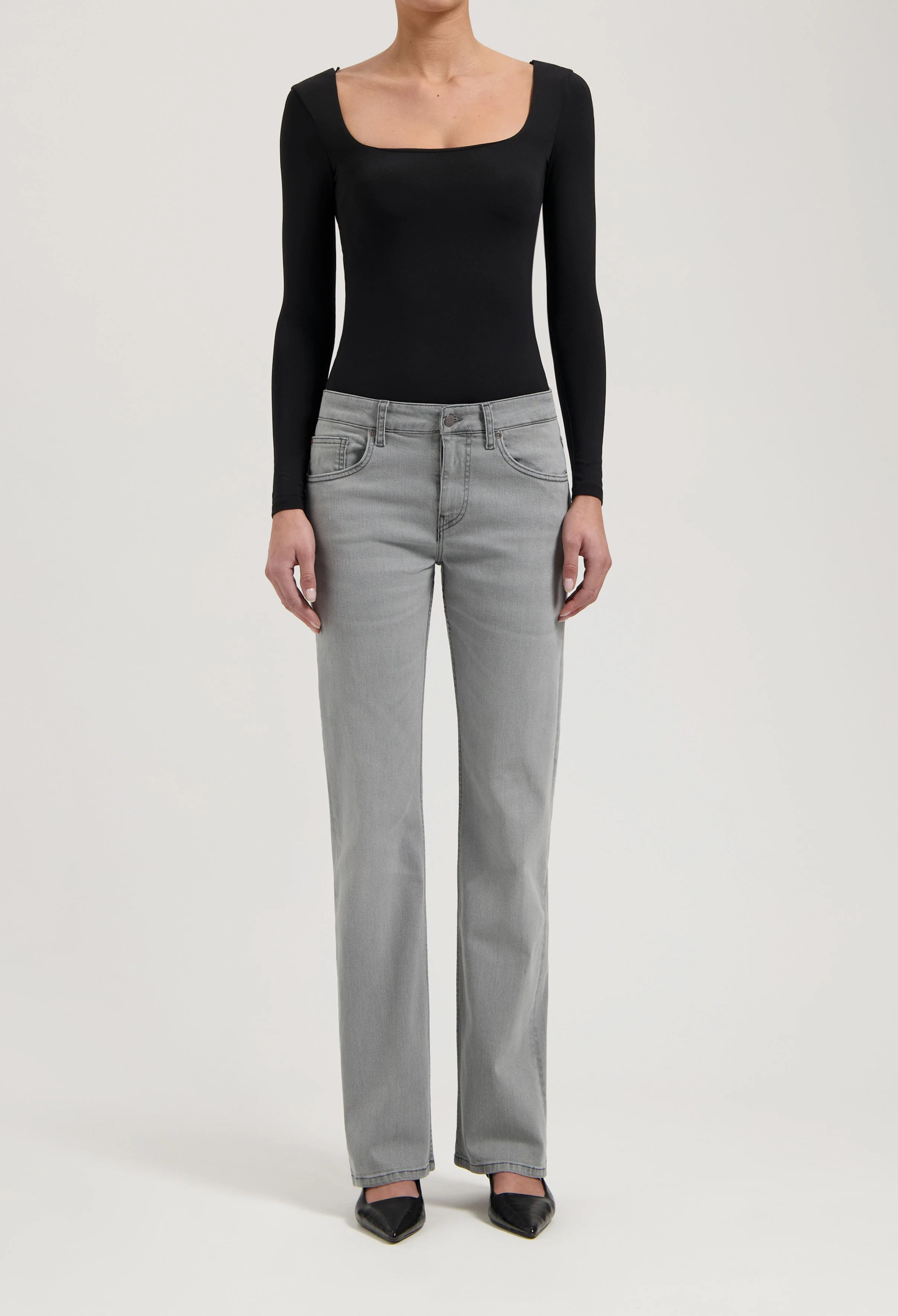 Carry Mid Straight - Light Grey