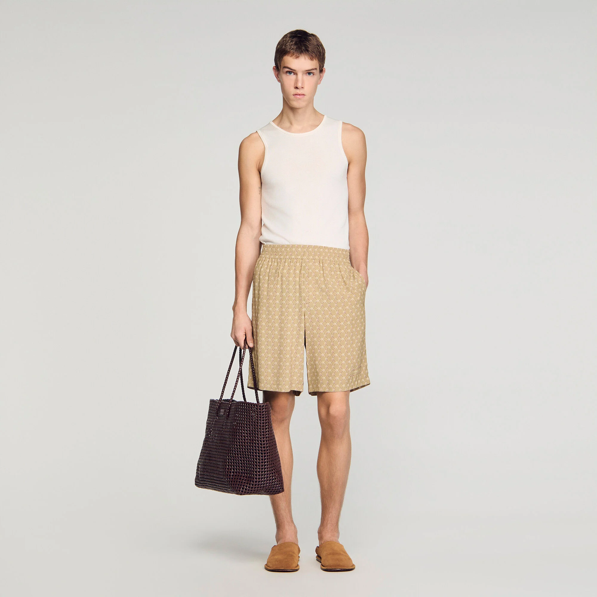 Short fluide à imprimé maillons